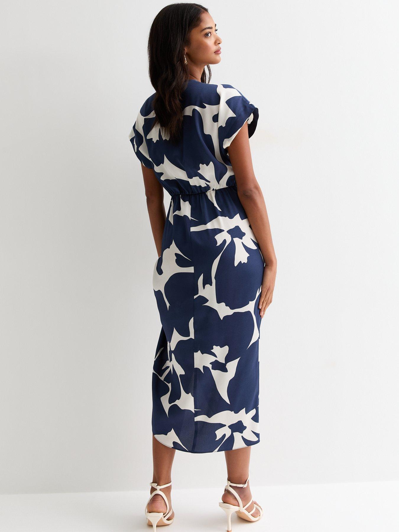 new-look-blue-floral-wrap-midi-dressstillFront