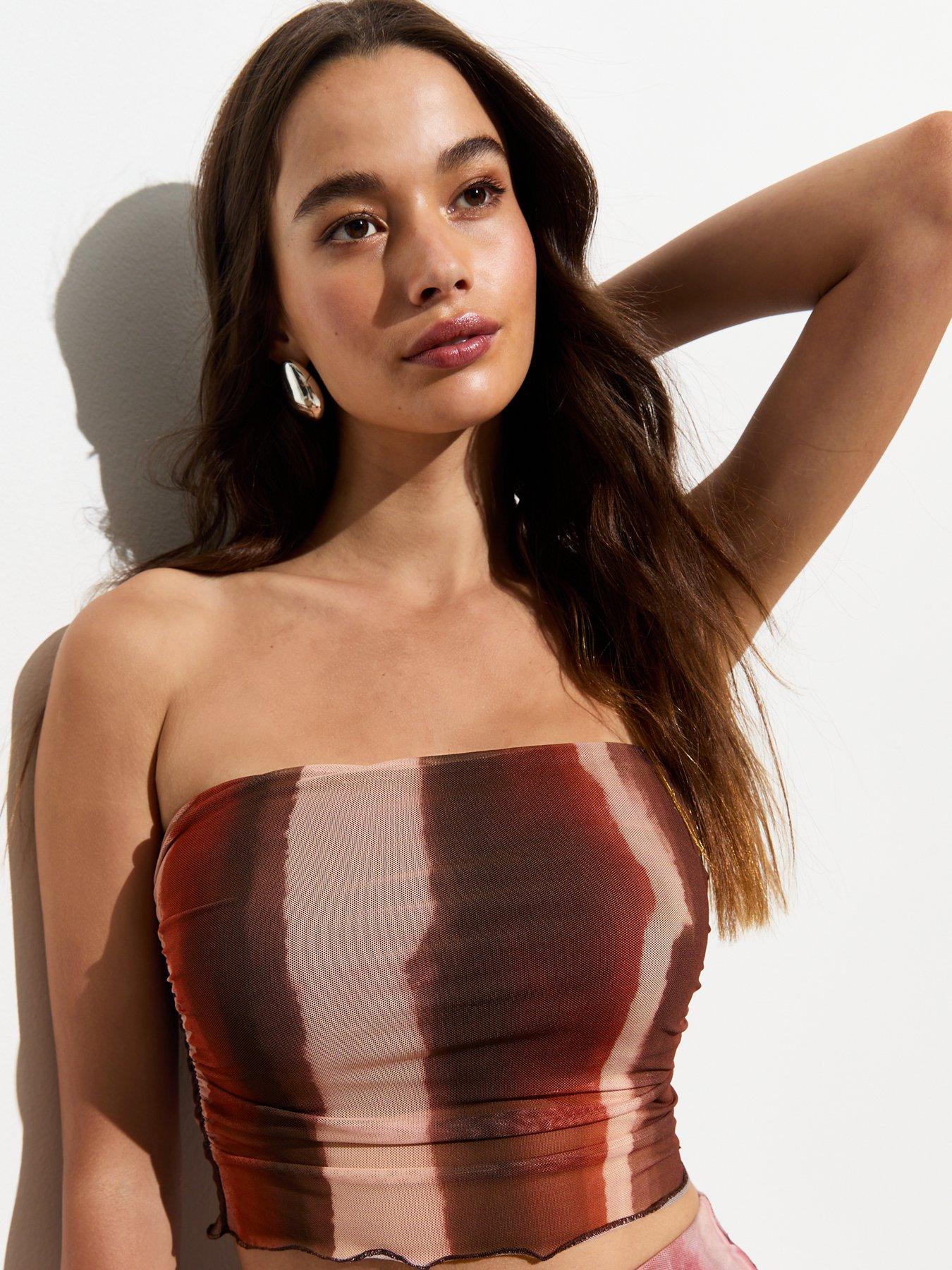 new-look-burgundy-ombr-stripe-mesh-bandeau-crop-topoutfit