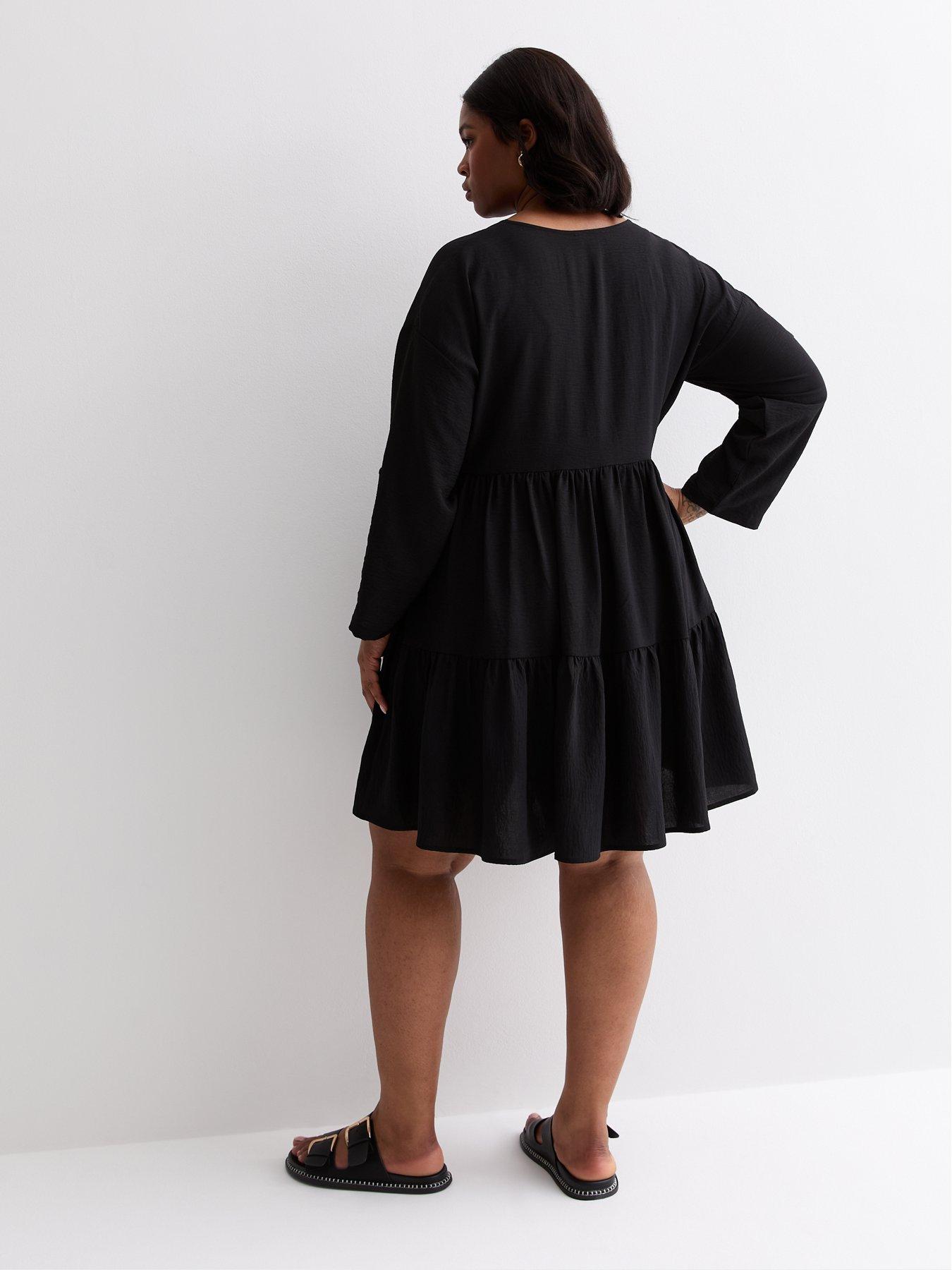 new-look-curves-black-v-neck-tiered-mini-smock-dressstillFront