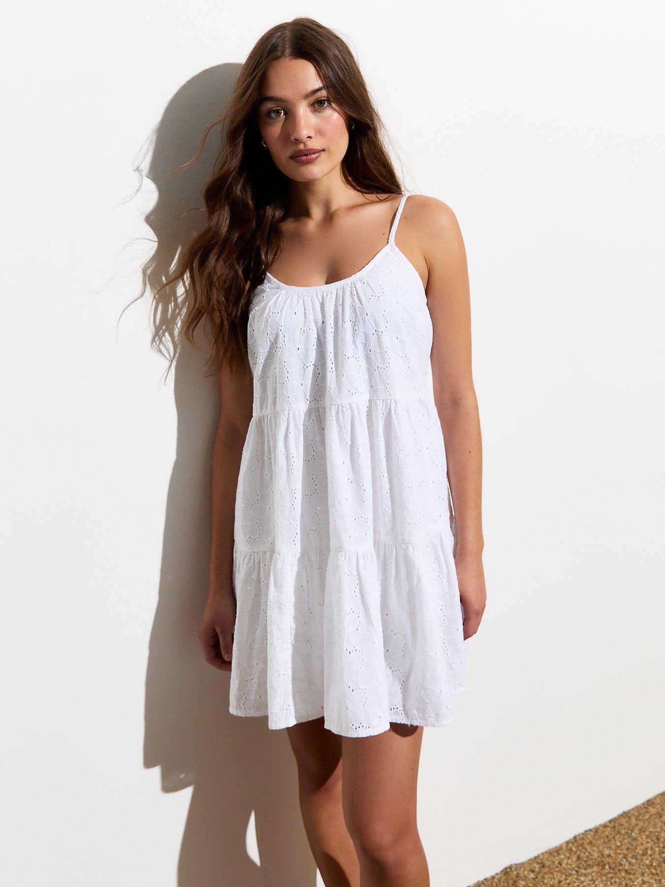 new-look-cotton-broderie-strappy-mini-dress-whiteback