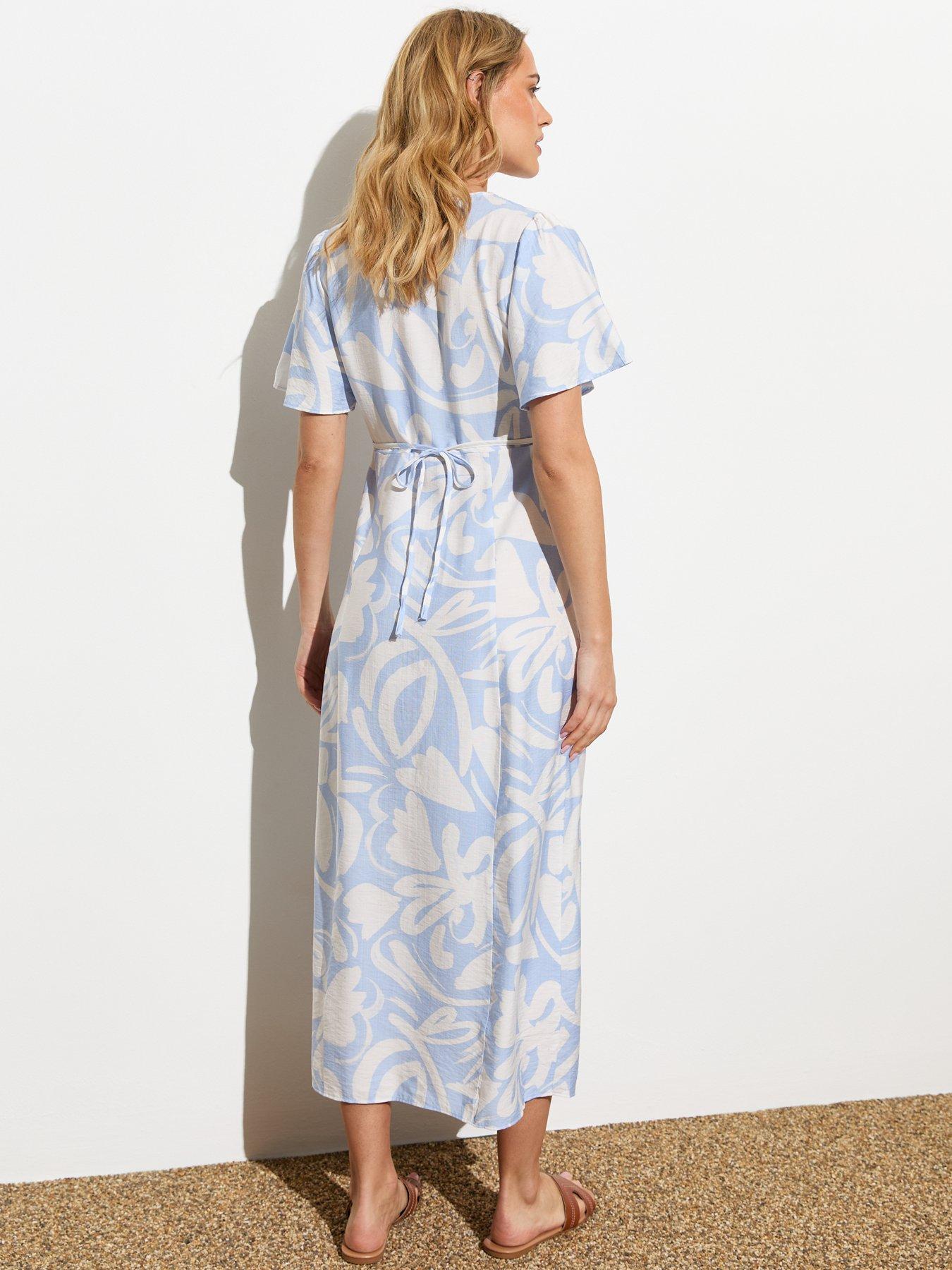 new-look-pale-blue-abstract-print-slit-midi-tea-dressstillFront