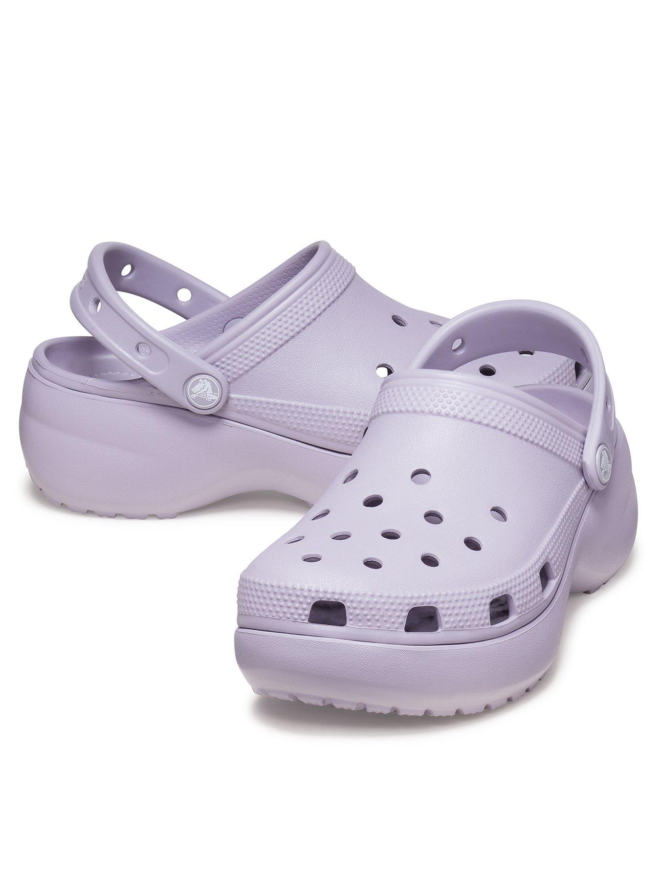 crocs-classic-platform-clog-wstillFront