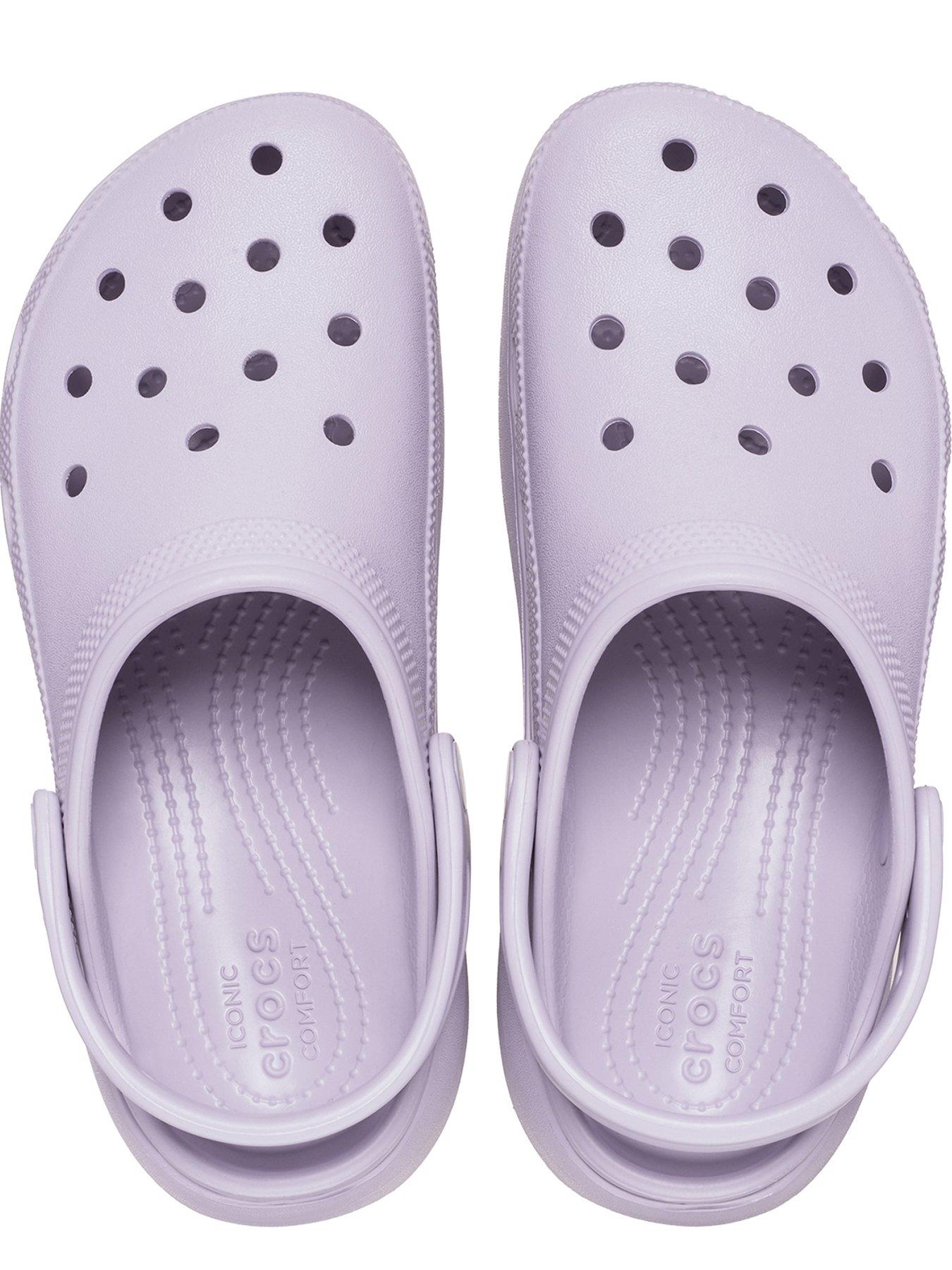 crocs-classic-platform-clog-woutfit