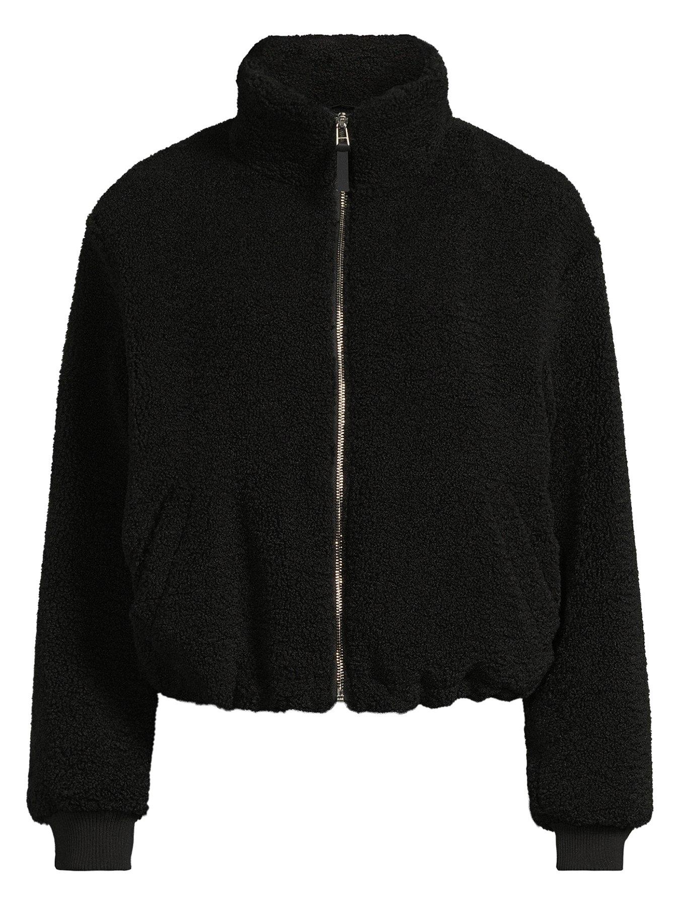 michelle-keegan-fauxnbspshearling-cropped-jacket-blacknbspdetail