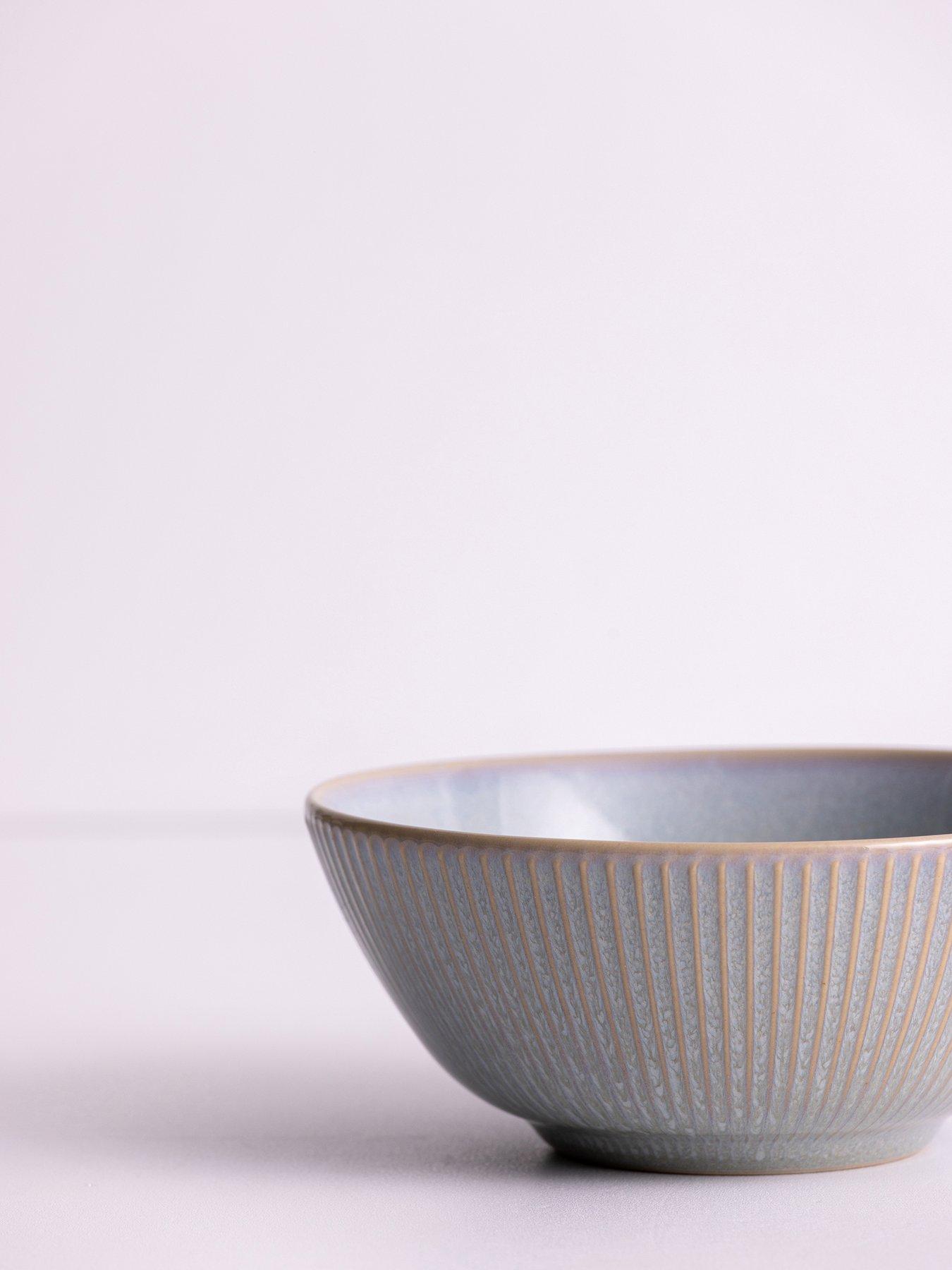 undefined Reactive Linear Set of 4 Bowls – Grey