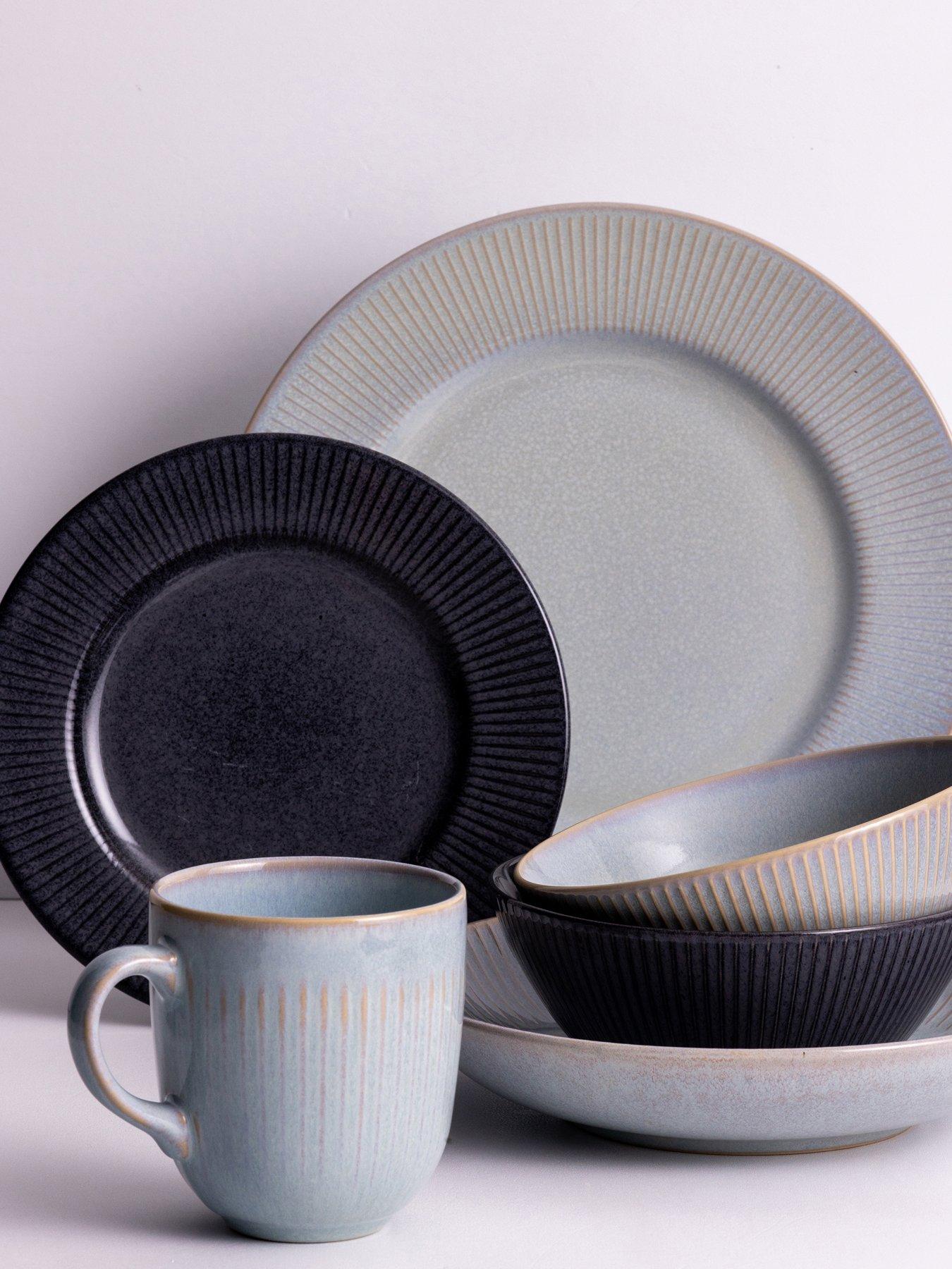 Image 1 of 4 of Mason Cash Reactive Linear Set of 4 Side Plates &ndash; Black