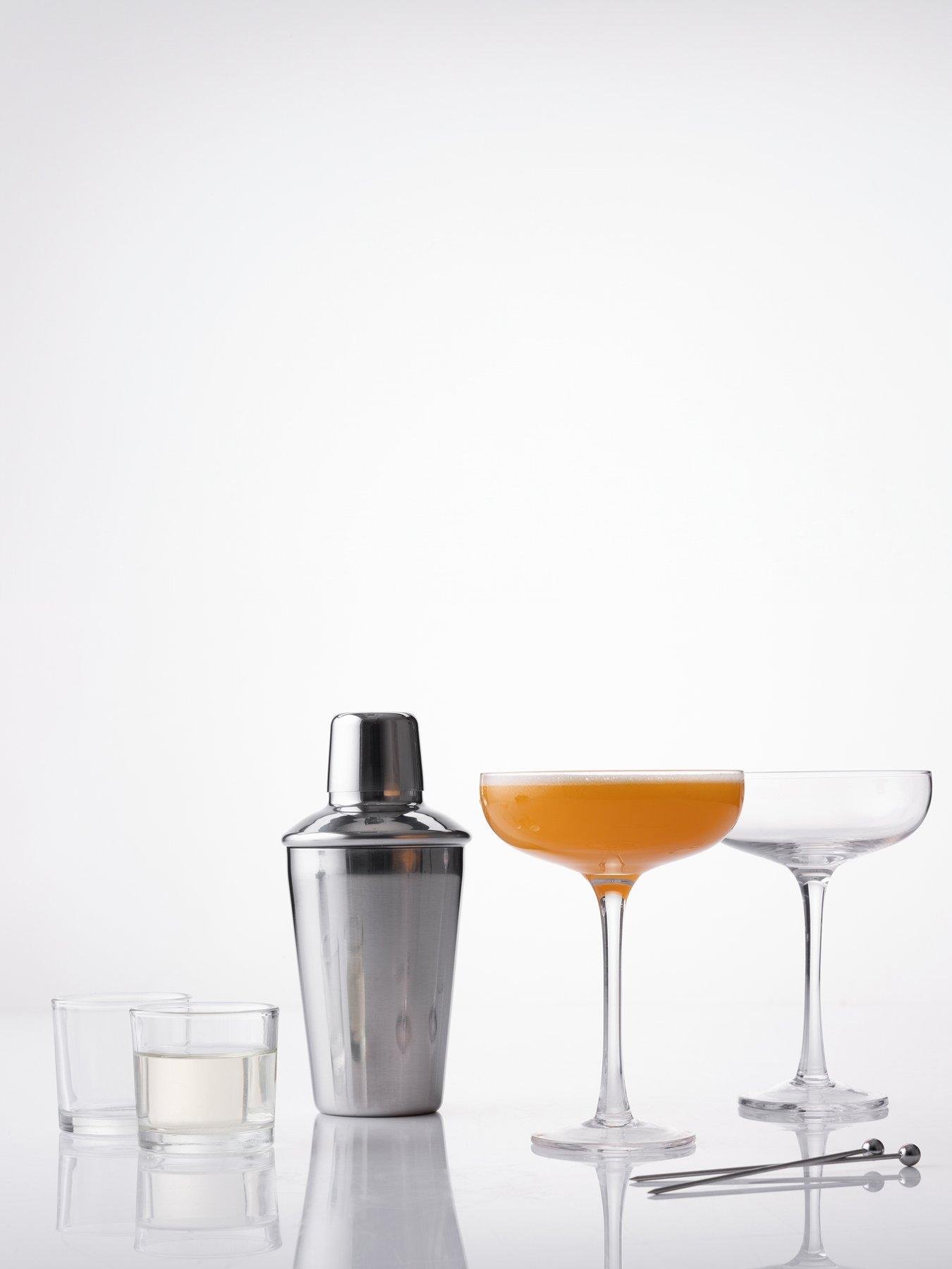Image 6 of 6 of Ravenhead Entertain Martini Cocktail Set
