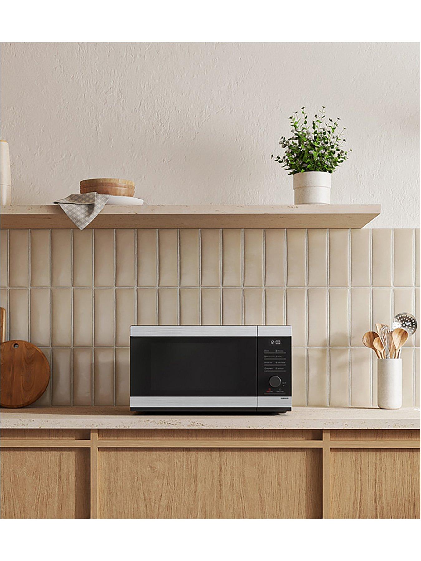 Image 3 of 7 of Samsung MS32DG4504ATE3 32 Litre Large Capacity Solo Microwave - Stainless Steel
