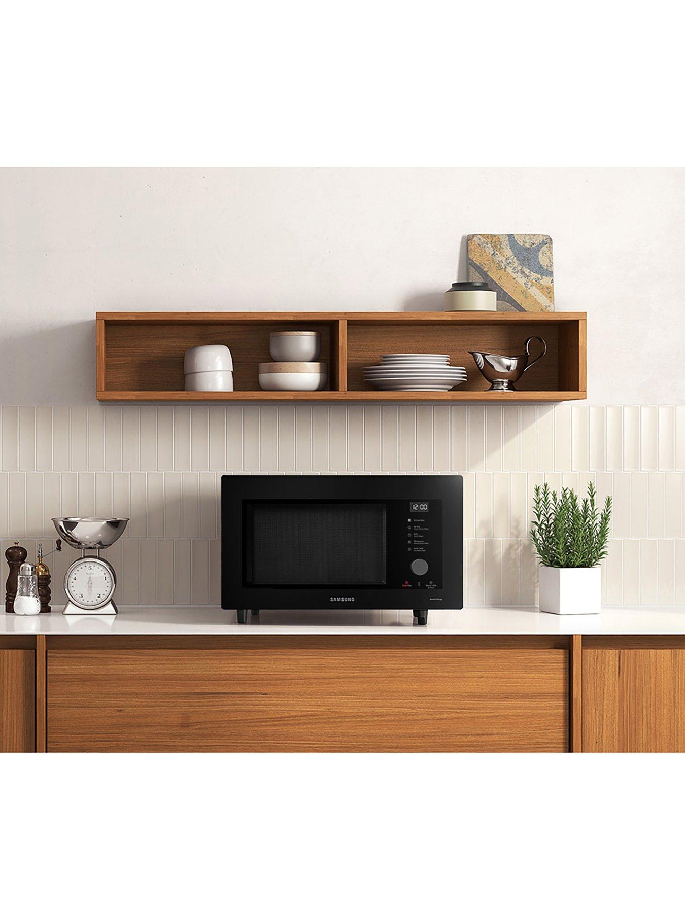 Image 3 of 7 of Samsung MC32DG7646CKE3 32-Litre&nbsp;Combi Bespoke Microwave with Air Fry - Black Glass