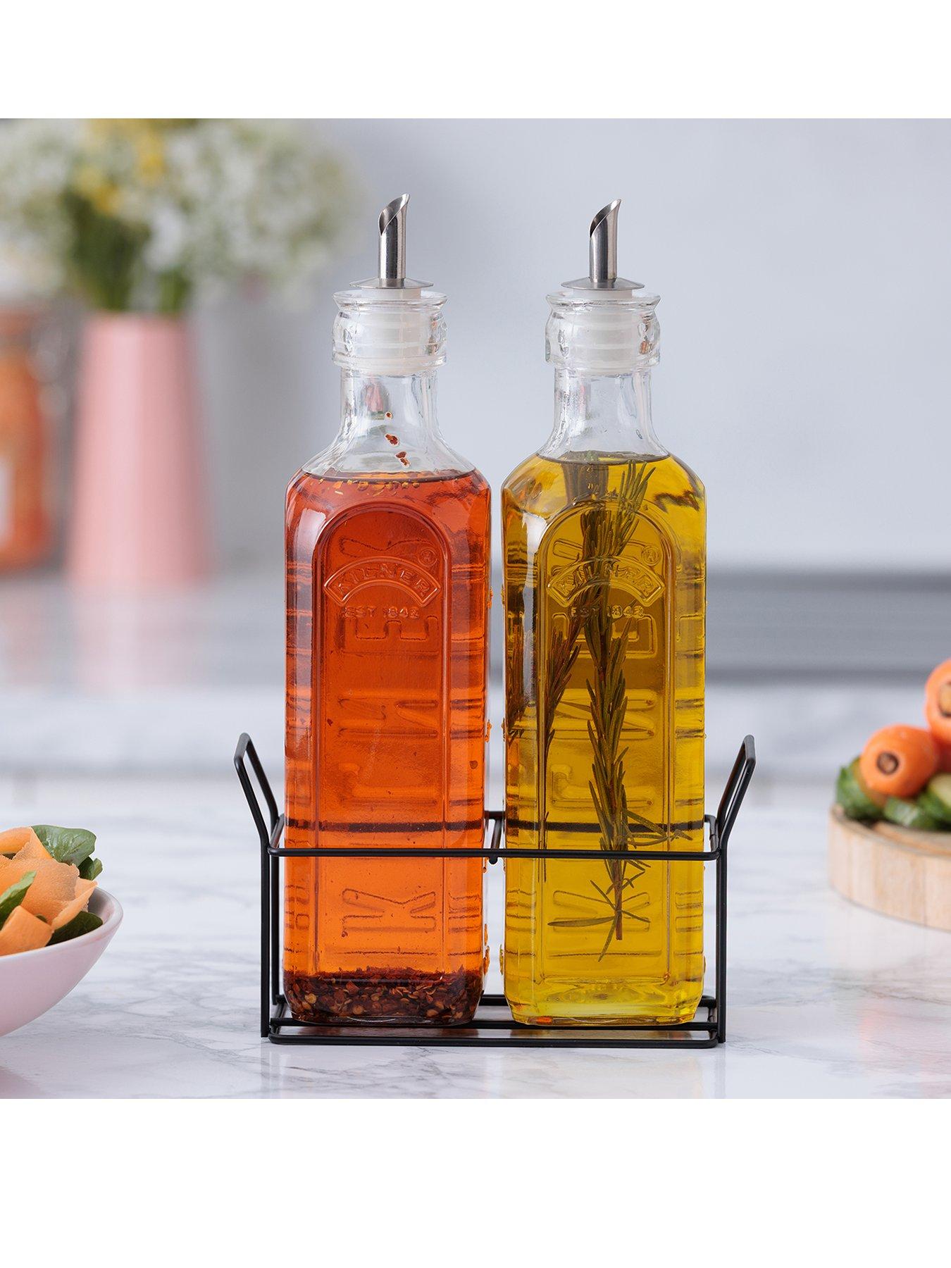 Kilner Set Of 2 Oil Bottles & Metal Rack in Clear
