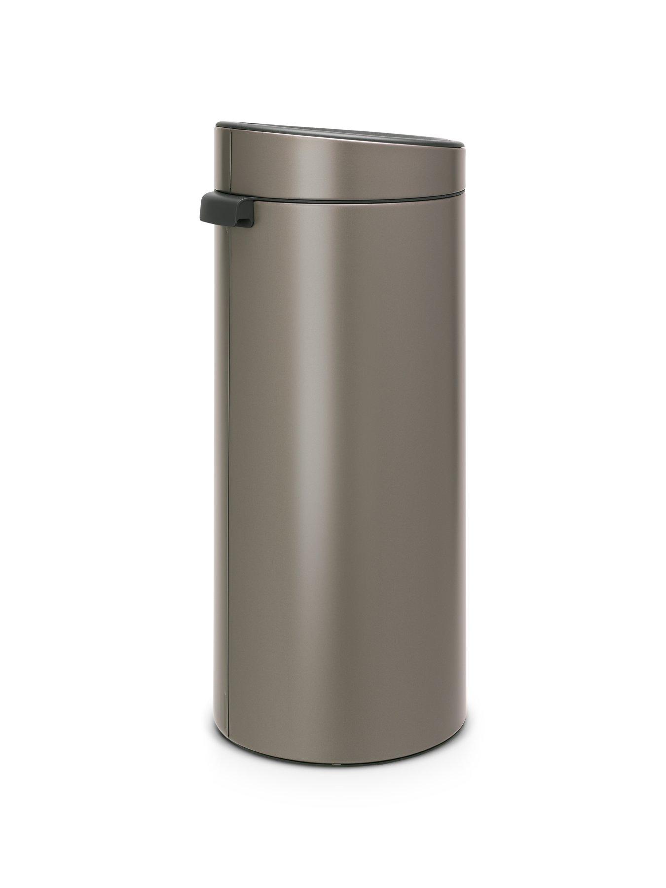 brabantia-30-litre-touch-bin-in-platinumoutfit