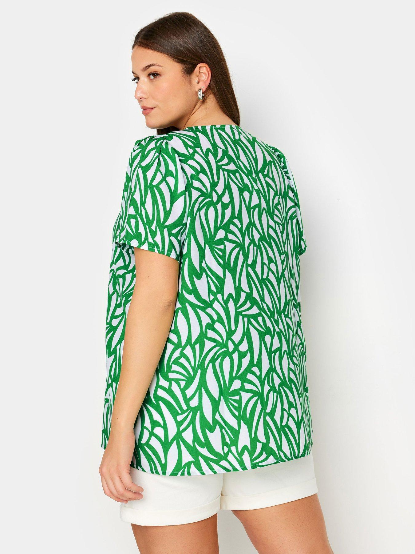 yours-curve-button-blouse-greenstillFront