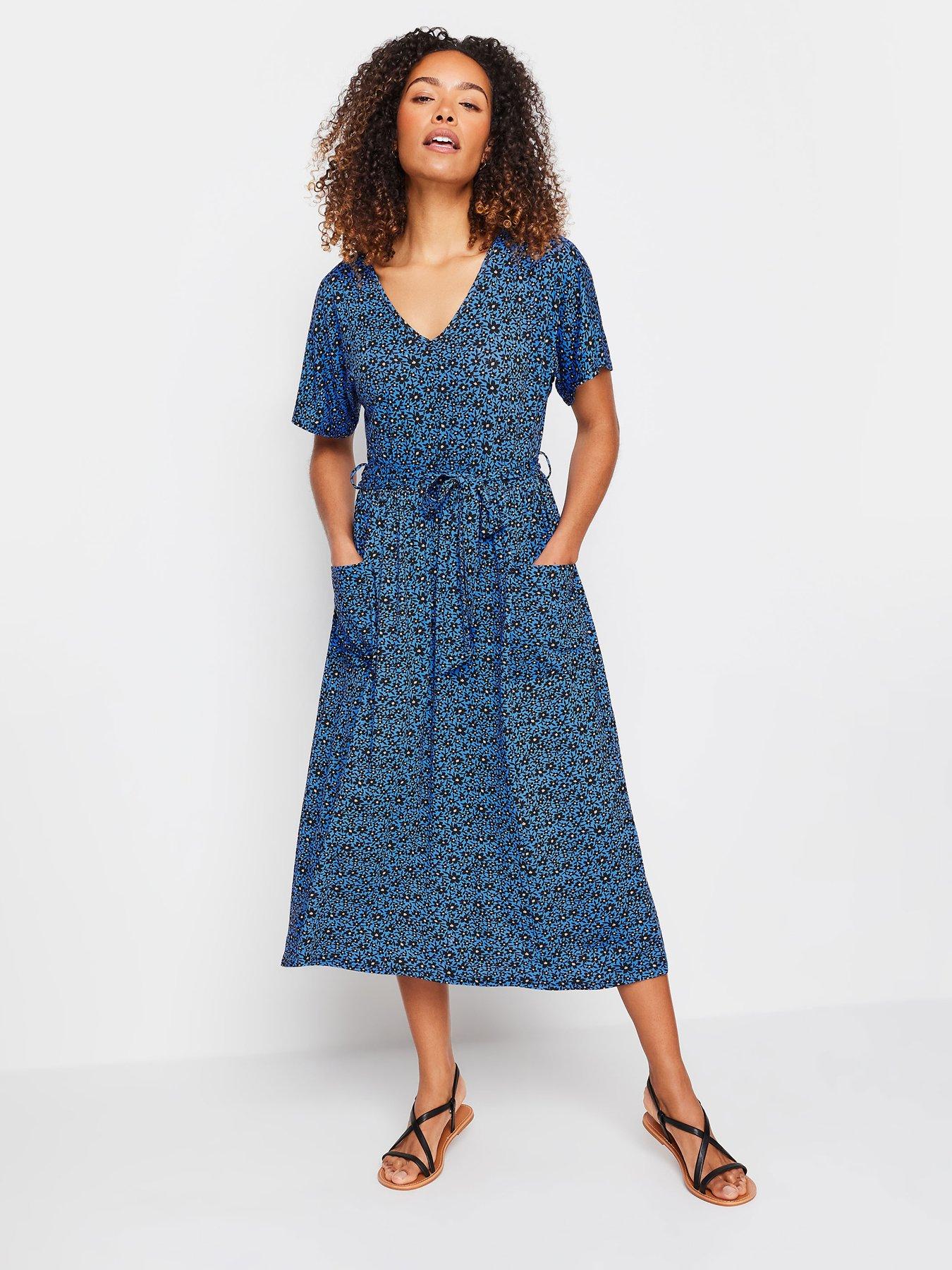 mco-blue-flower-print-tie-waist-dress