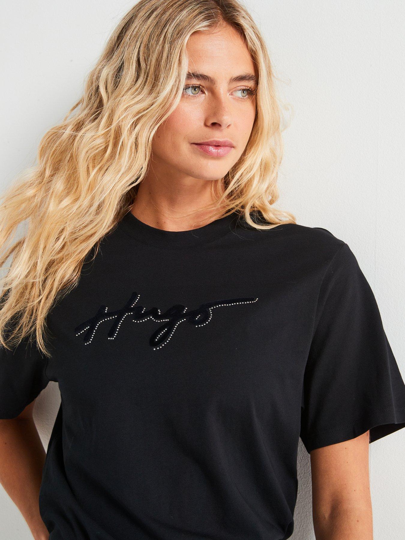 hugo-vintage-short-sleeve-logo-t-shirt-blackoutfit