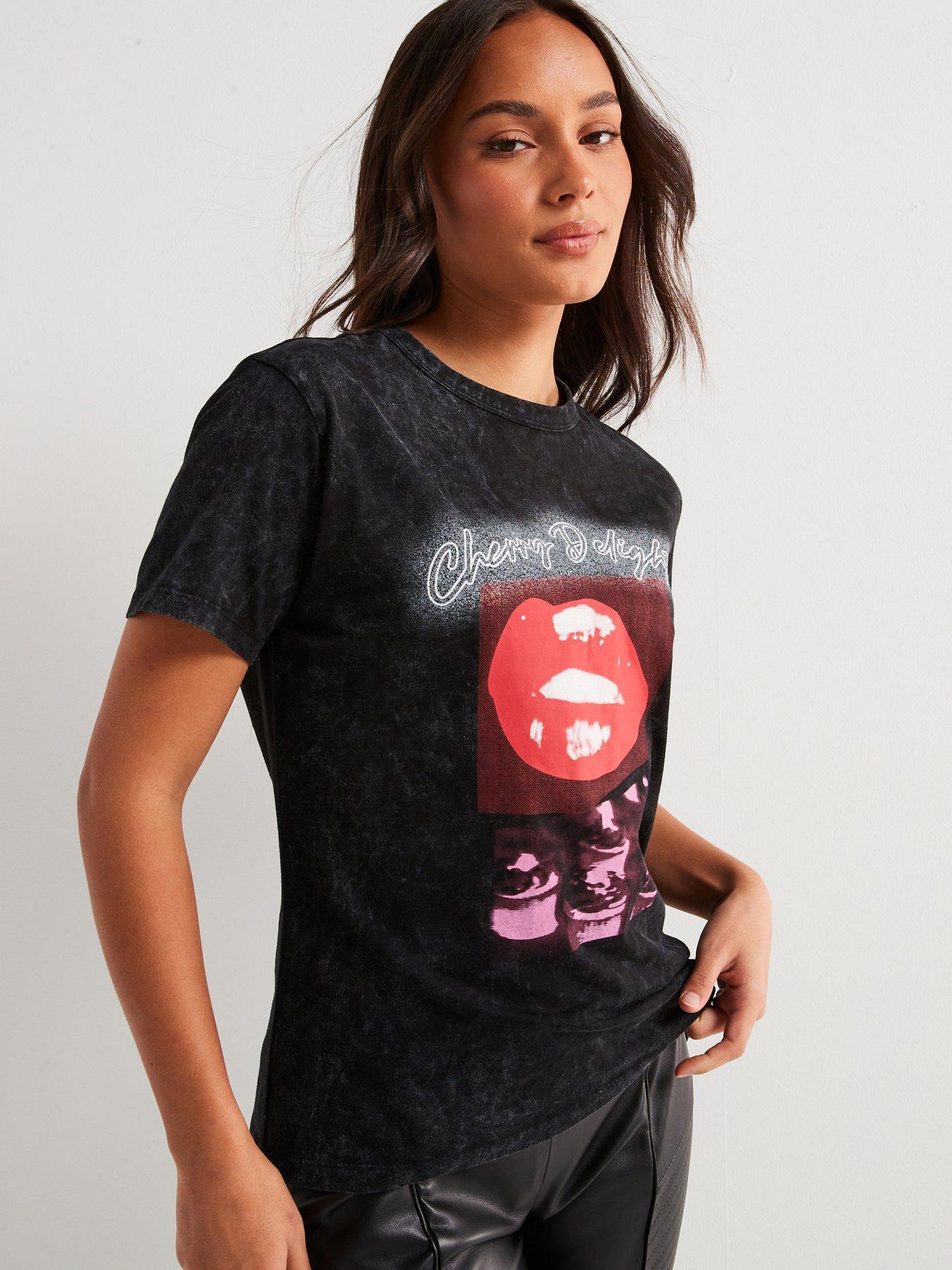 hugo-damacia-graphic-t-shirt-black