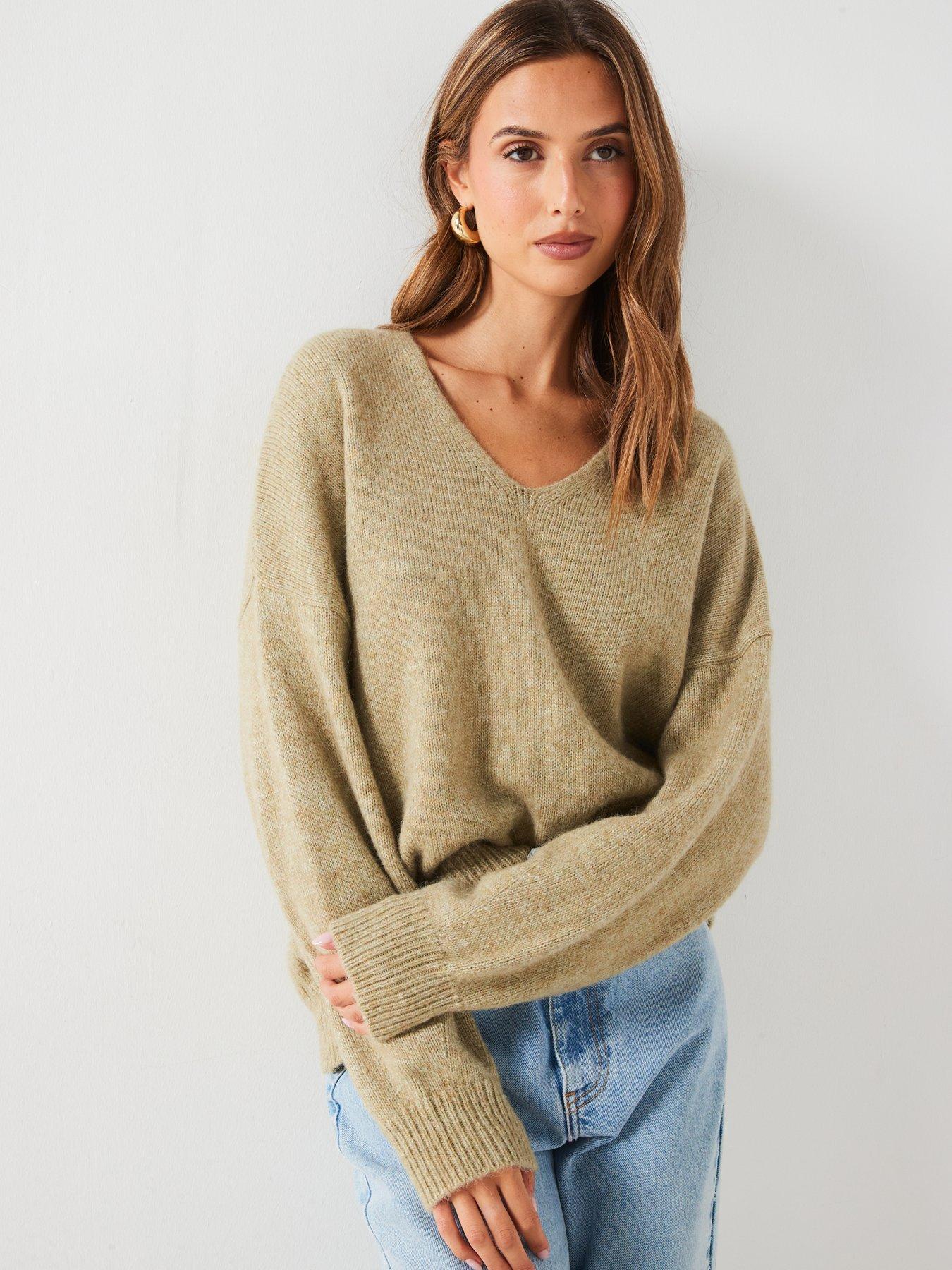 boss-fondys-wool-blend-v-neck-jumper-greenoutfit