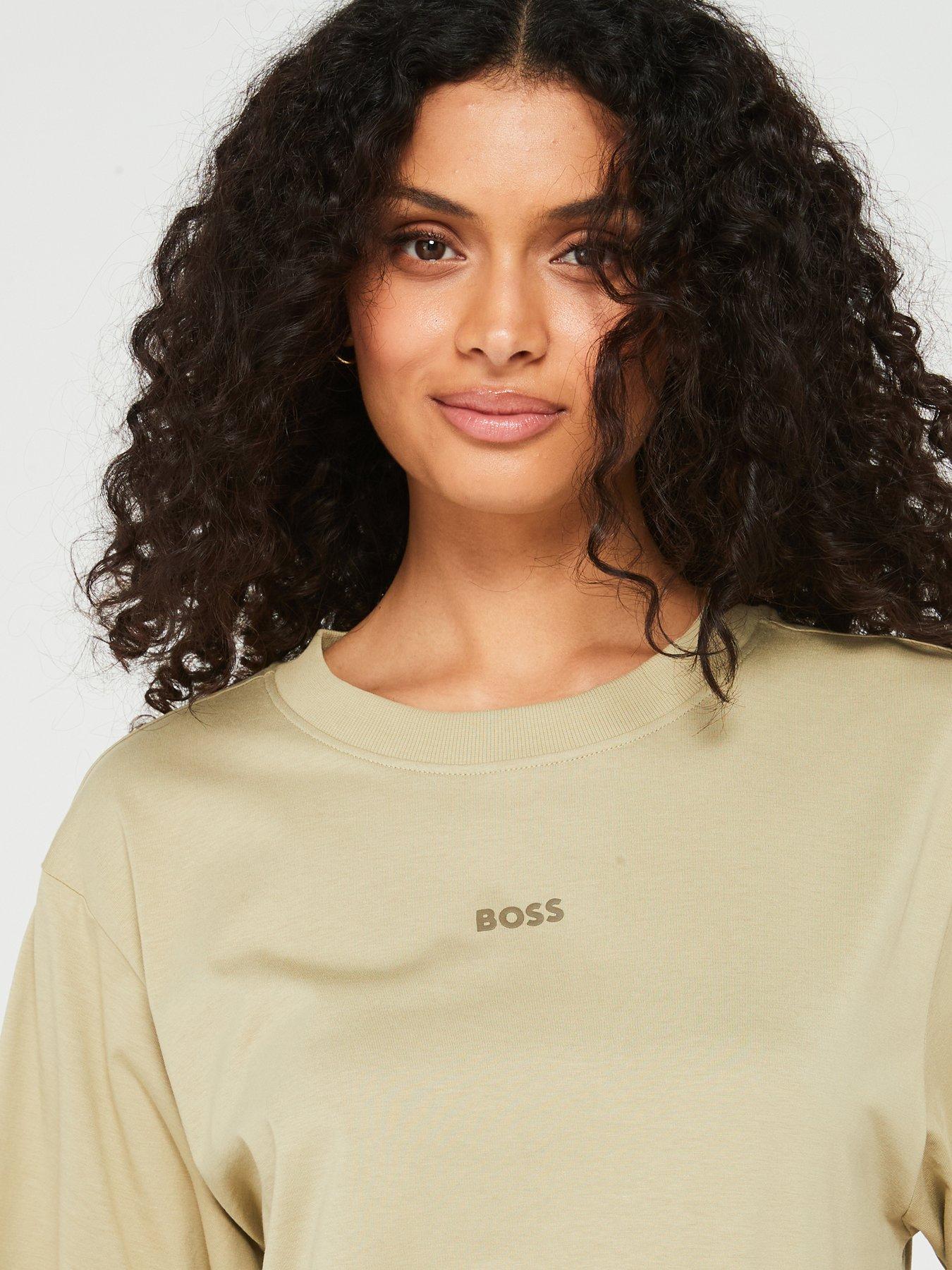 boss-enis-oversized-t-shirt-greenoutfit