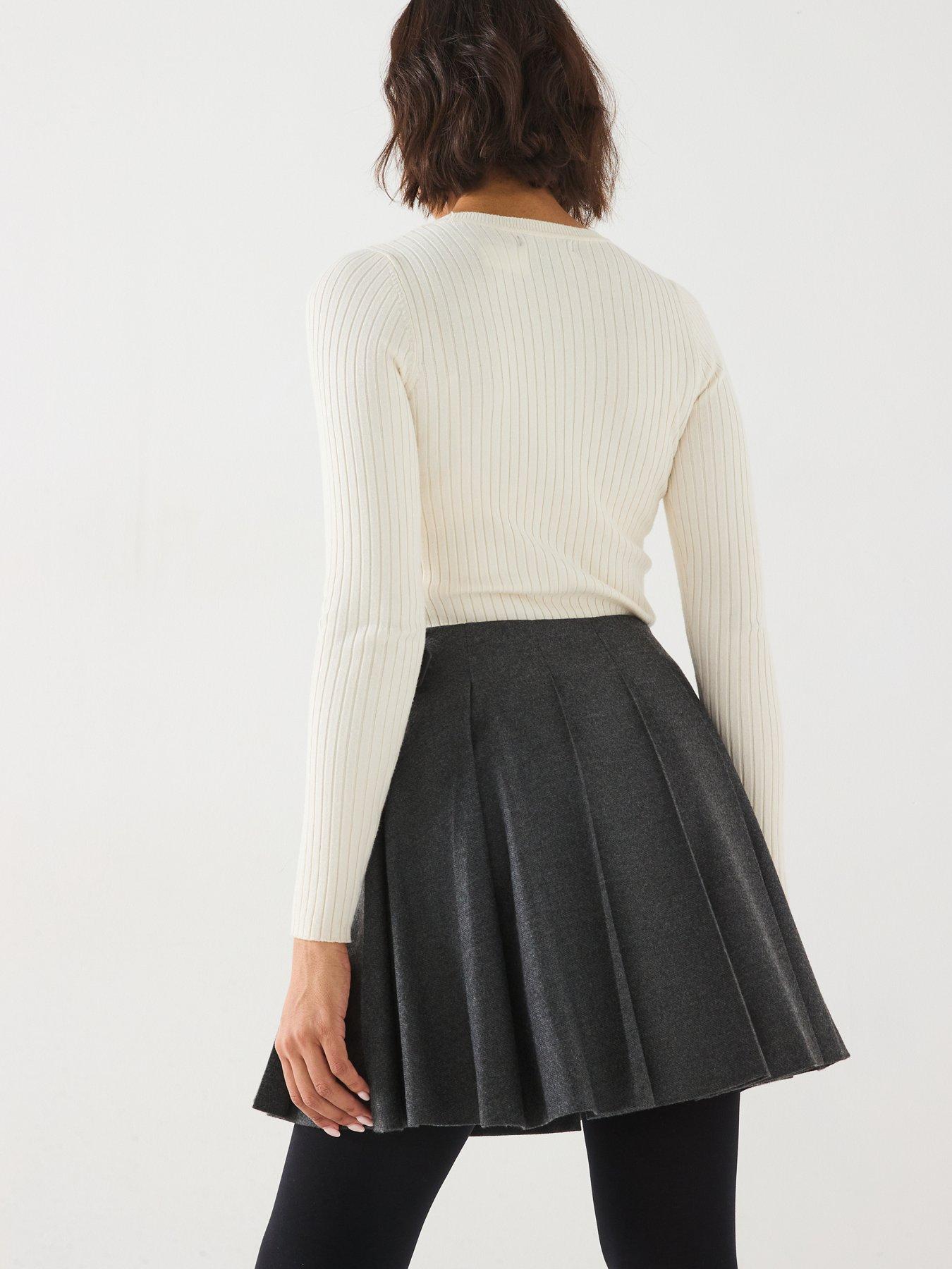 hugo-rameri-pleated-mini-skirt-blackdetail