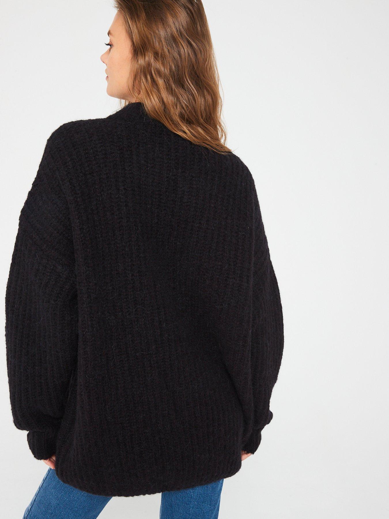 hugo-sloguessy-oversized-knitted-jumper-blackstillFront