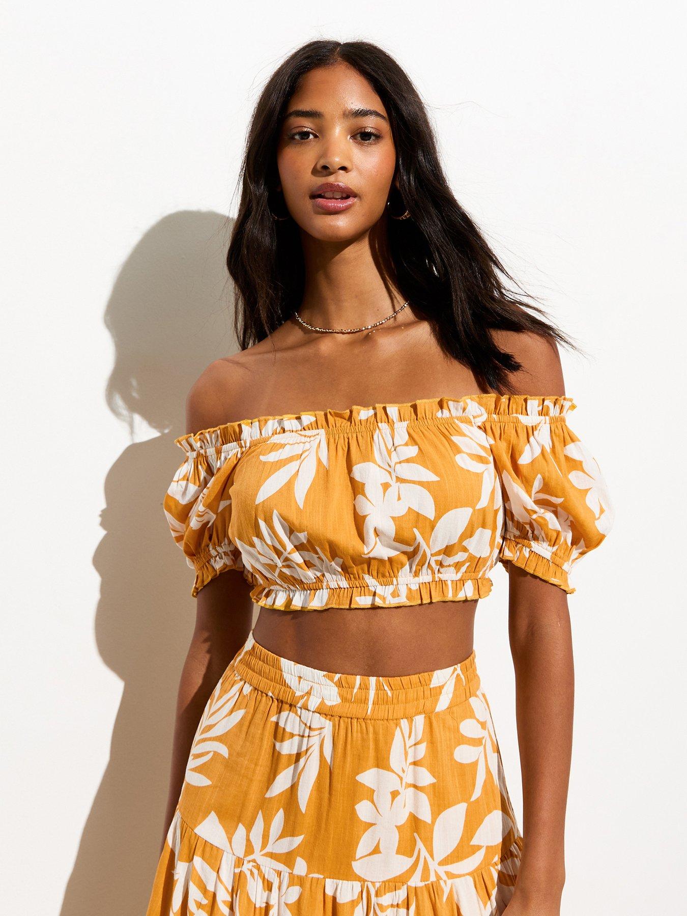 new-look-yellow-leaf-print-bardot-neckline-cropped-top