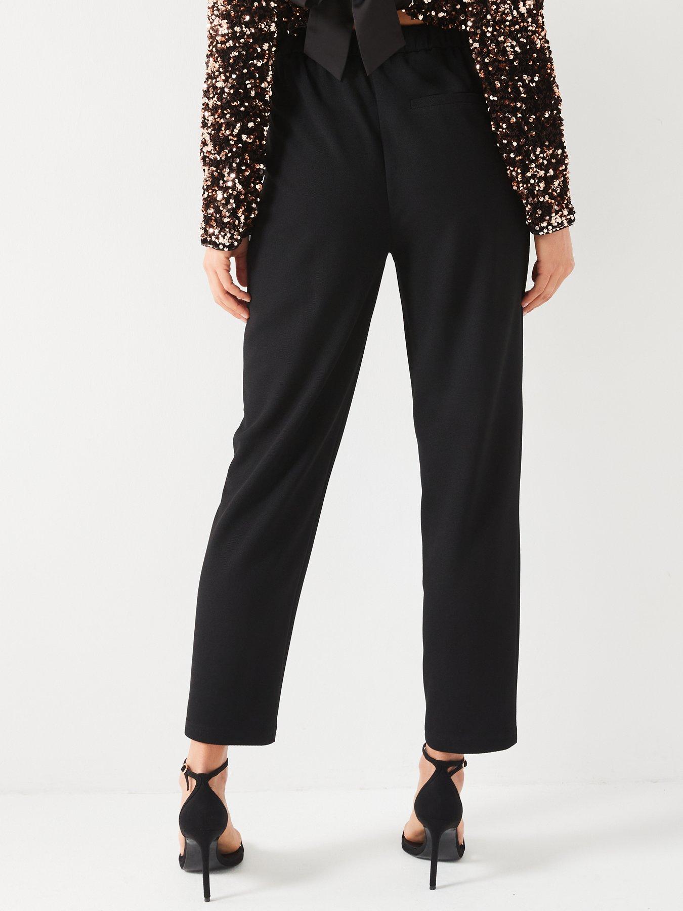 everyday-pull-on-smart-tapered-leg-trouser-blackstillFront