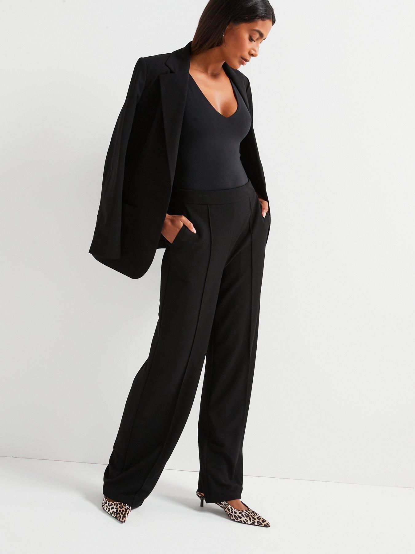 everyday-pull-on-smart-wide-leg-trouser-blackdetail