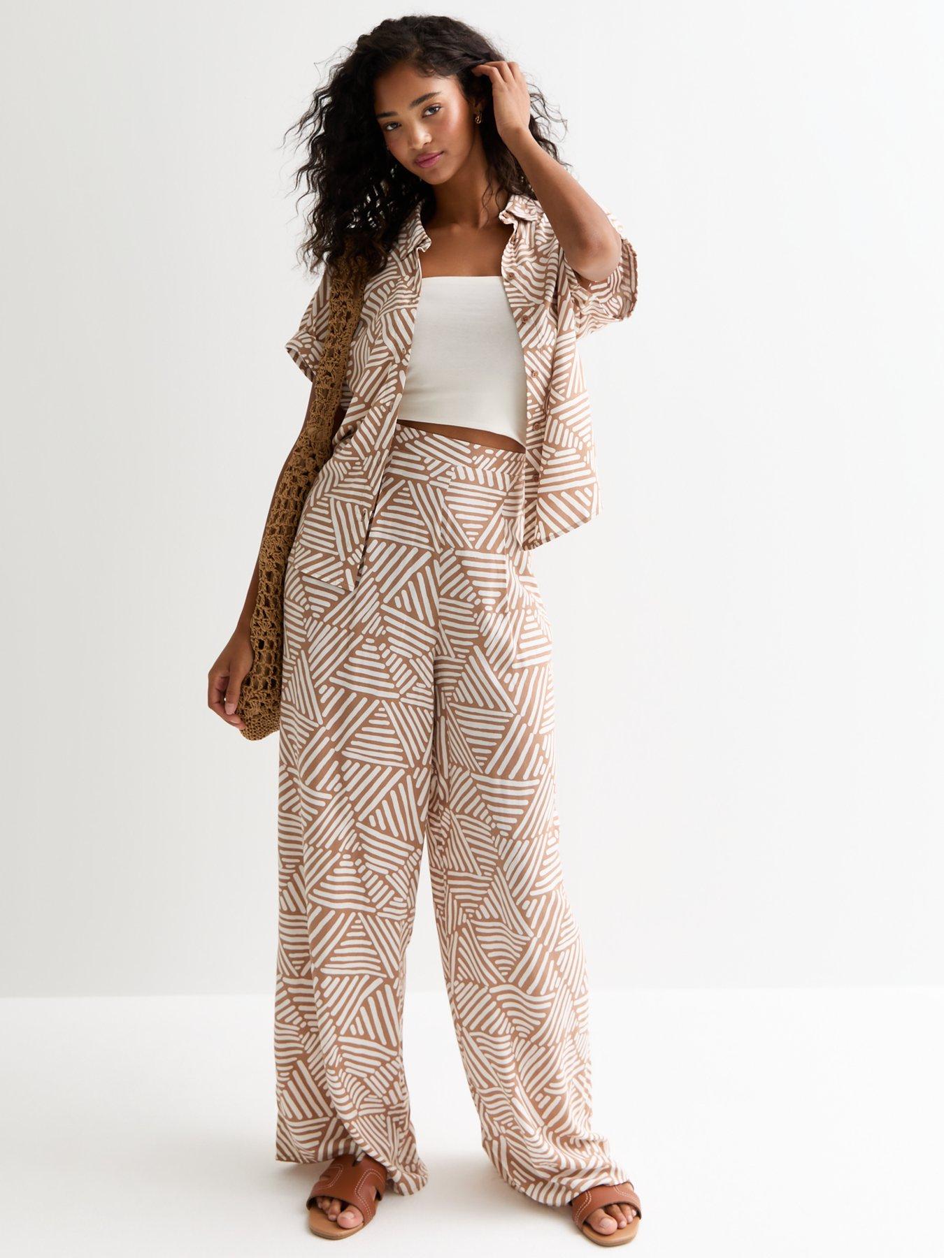 new-look-camel-triangle-print-wide-leg-trousersback