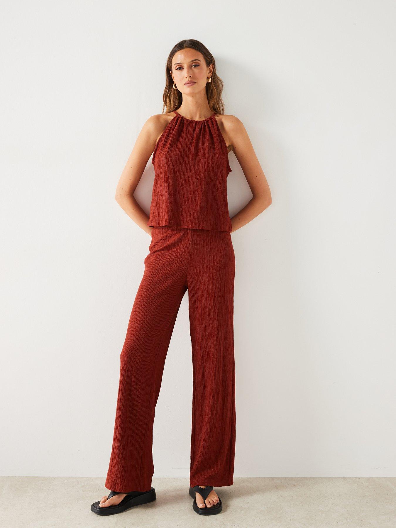 mango-flowy-textured-fabric-wide-leg-trouserback