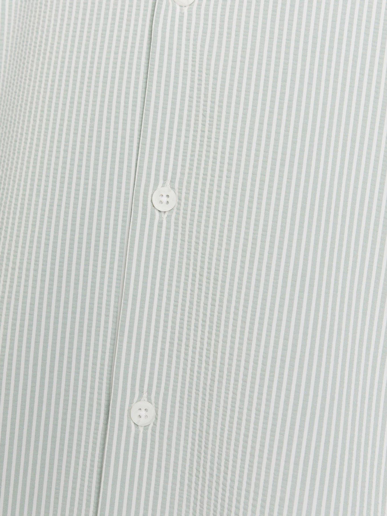 river-island-seersucker-stripe-revere-shirt-greendetail