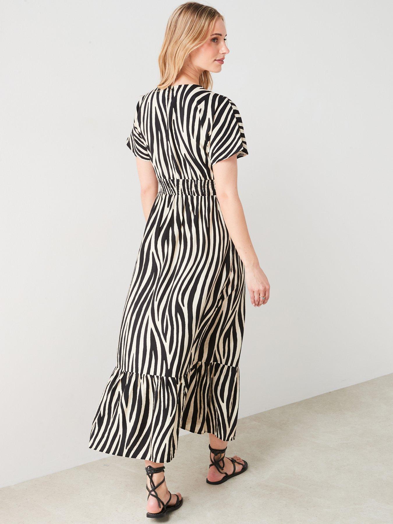 mango-animal-print-cut-out-detail-dress-blackstillFront