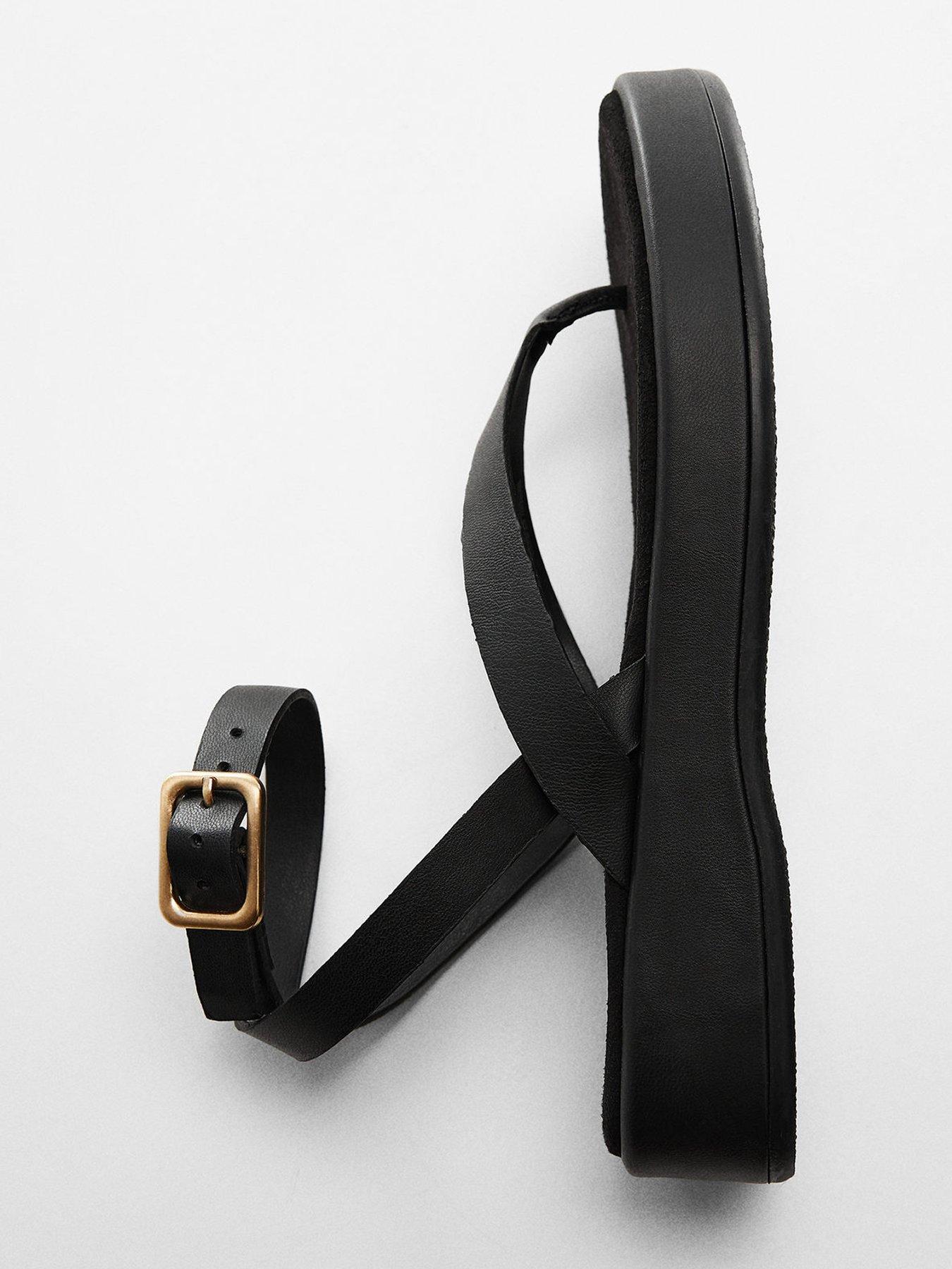 mango-black-buckle-ankle-bracelet-sandaldetail