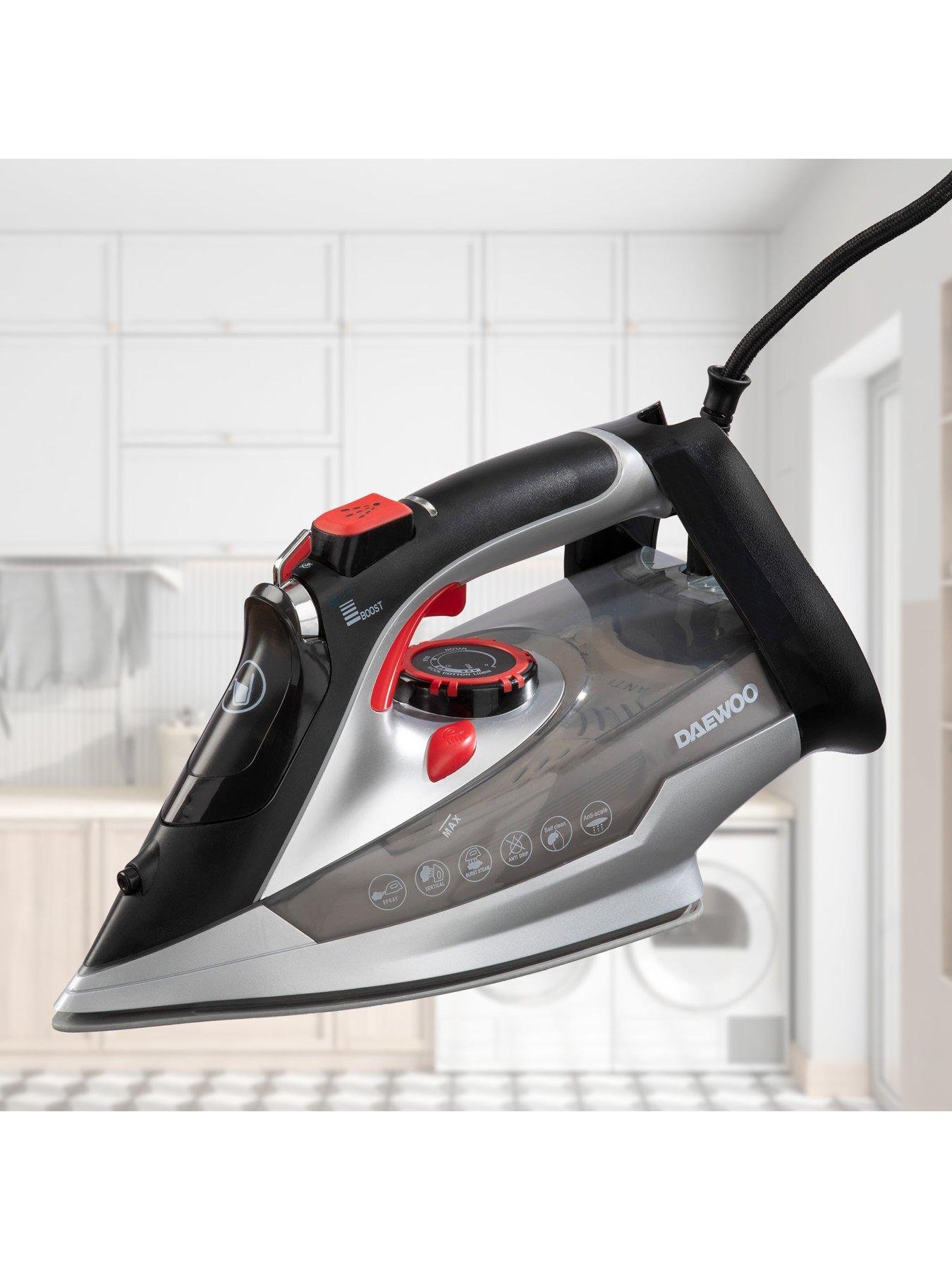 daewoo-3000w-power-glide-steam-ironstillFront