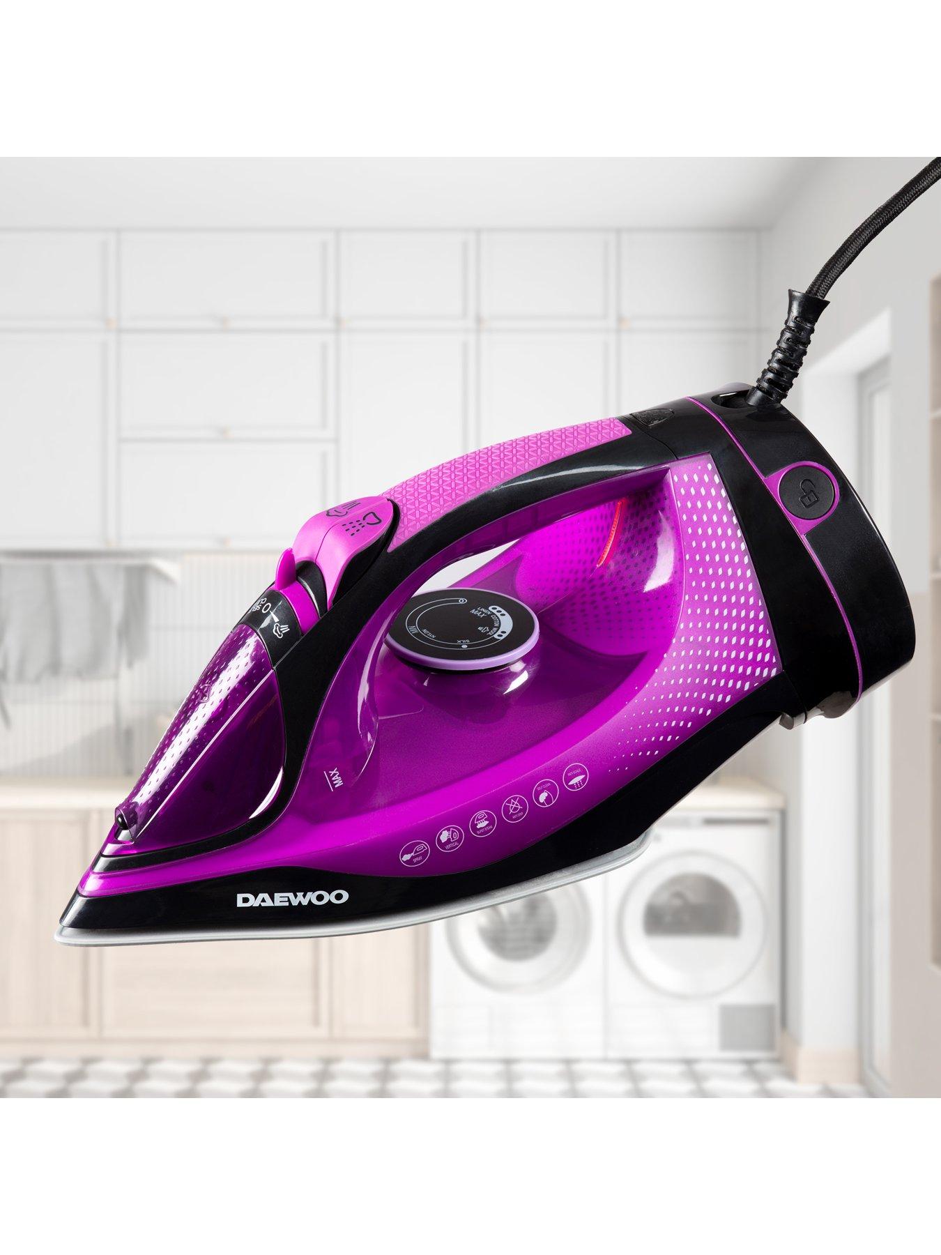 daewoo-2200w-free-glide-cordless-steam-ironstillFront