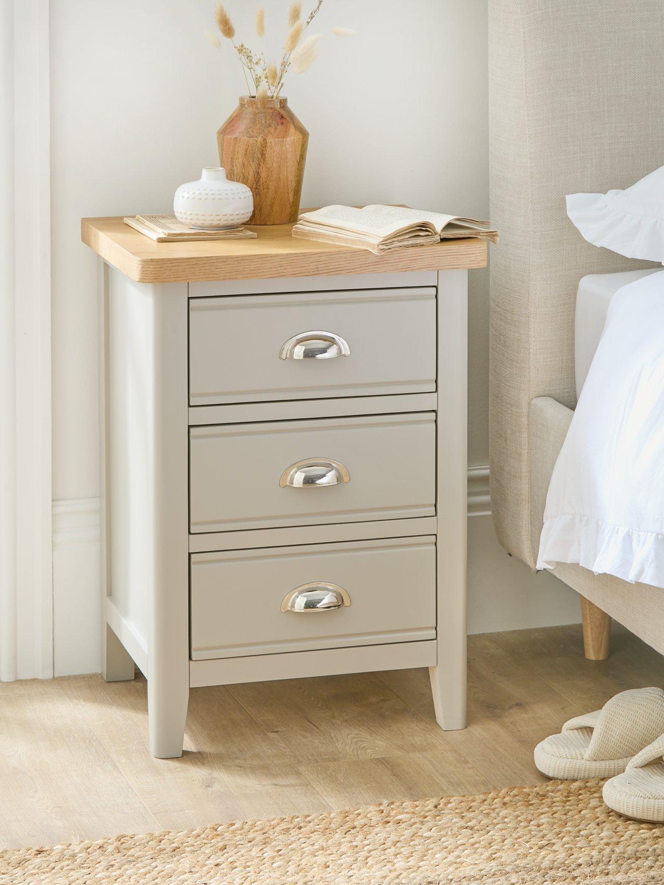 the-very-collection-malone-ready-assemblednbsp3-drawer-bedside-chestnbsp--contains-solid-wood