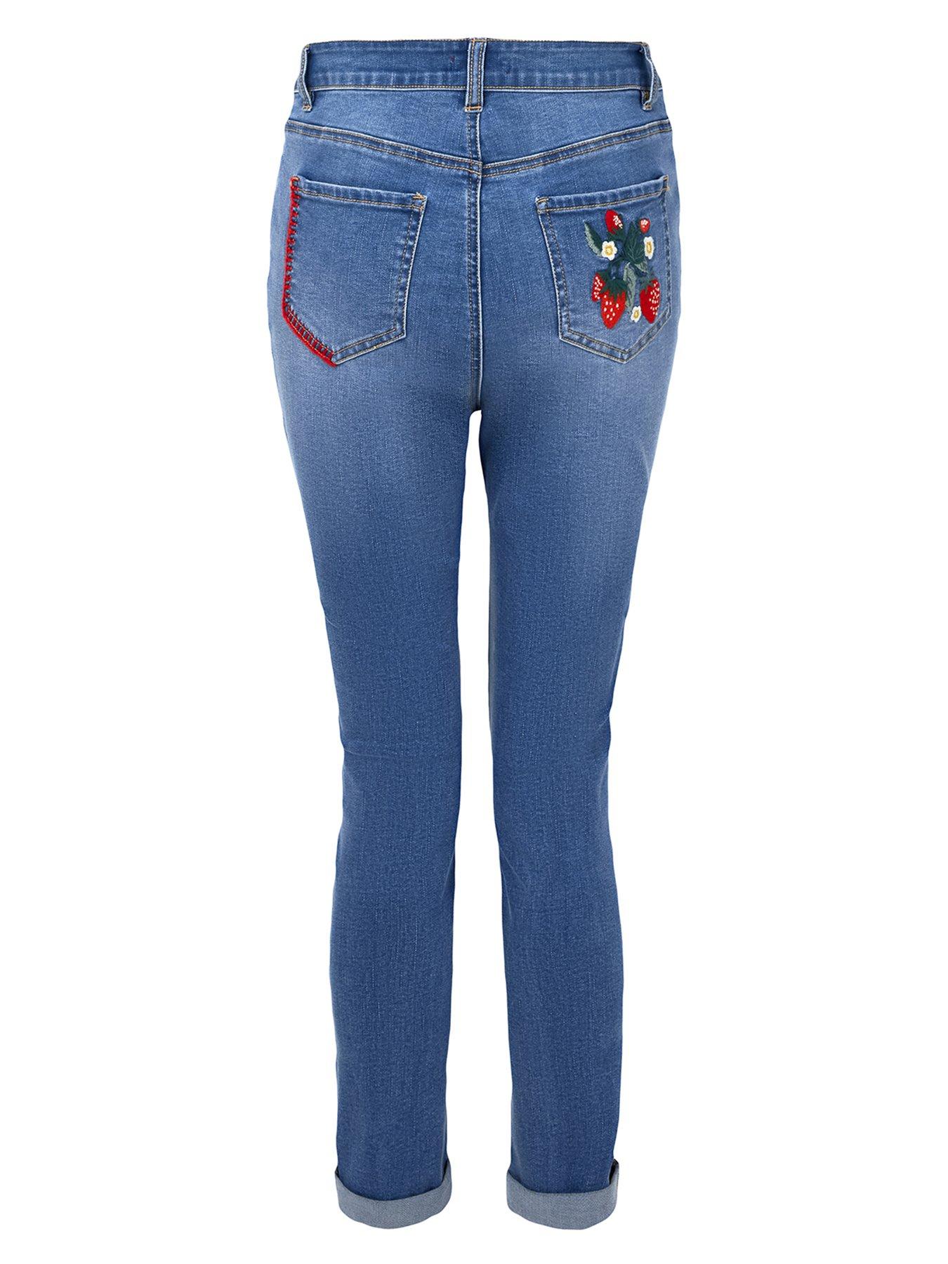 joe-browns-strawberry-detail-cropped-jean-bluedetail