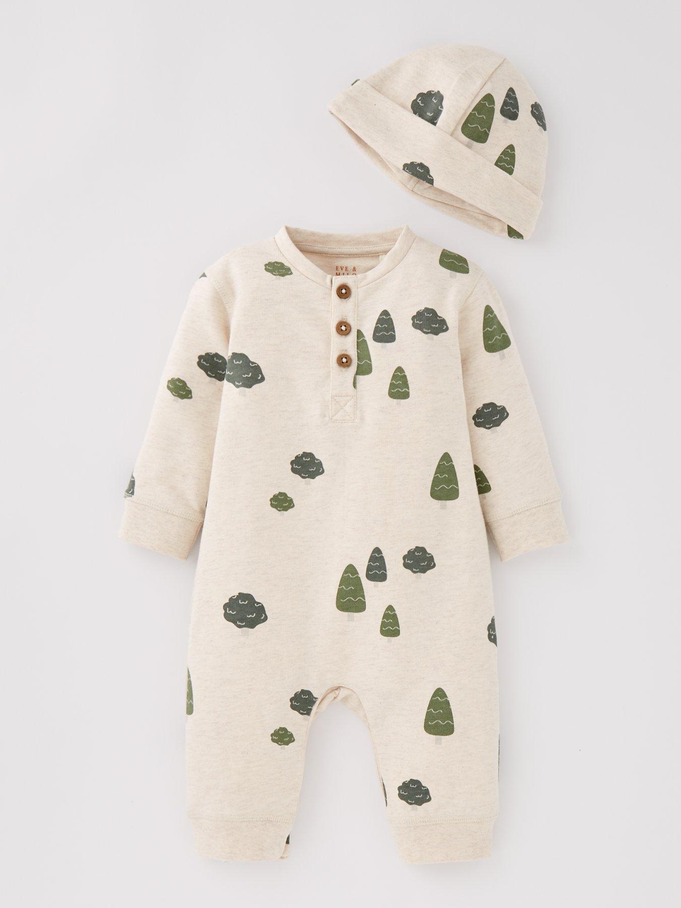 eve-and-milo-baby-boys-print-romper-and-hat-gift-setfront