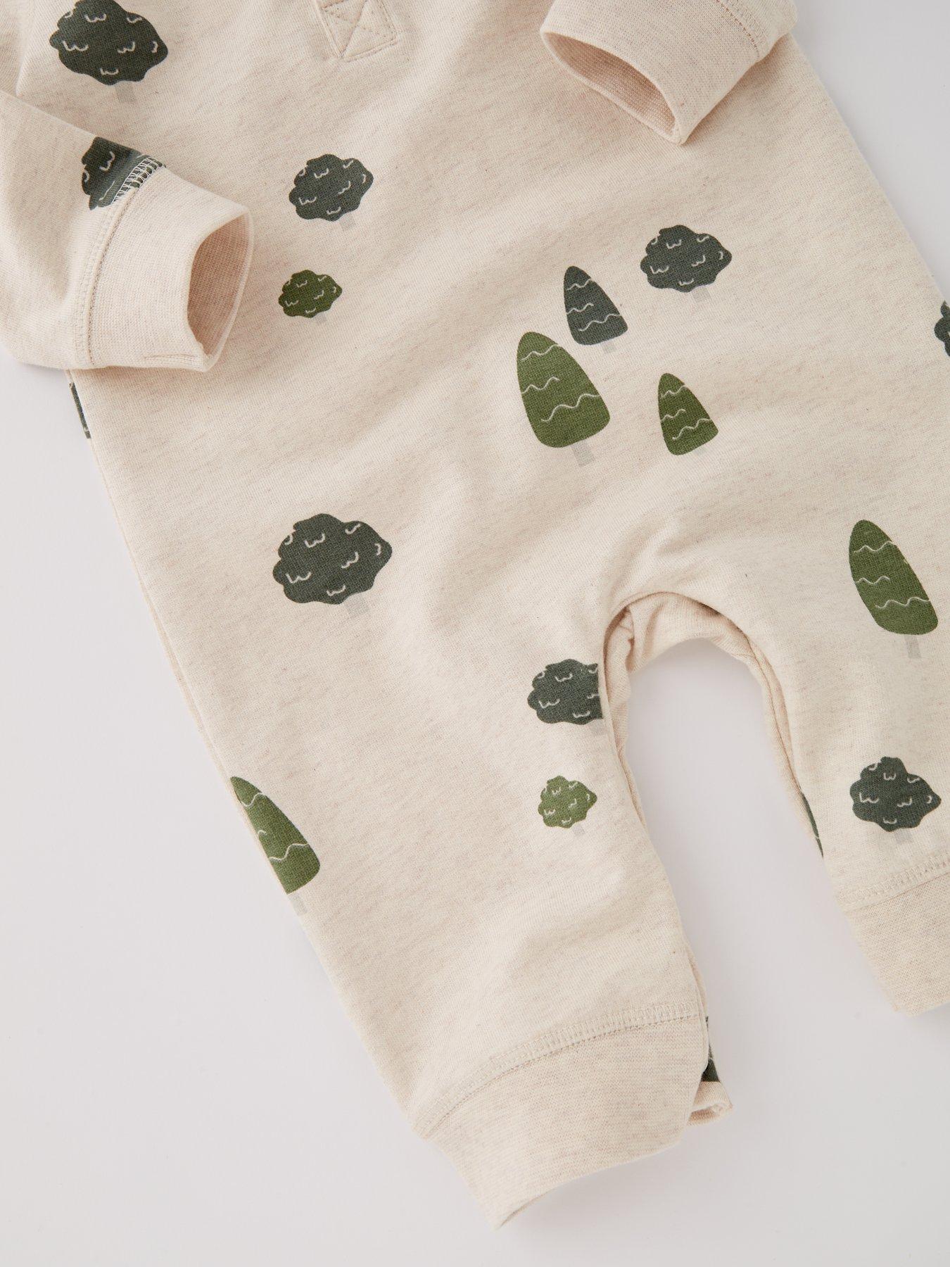 eve-and-milo-baby-boys-print-romper-and-hat-gift-setdetail