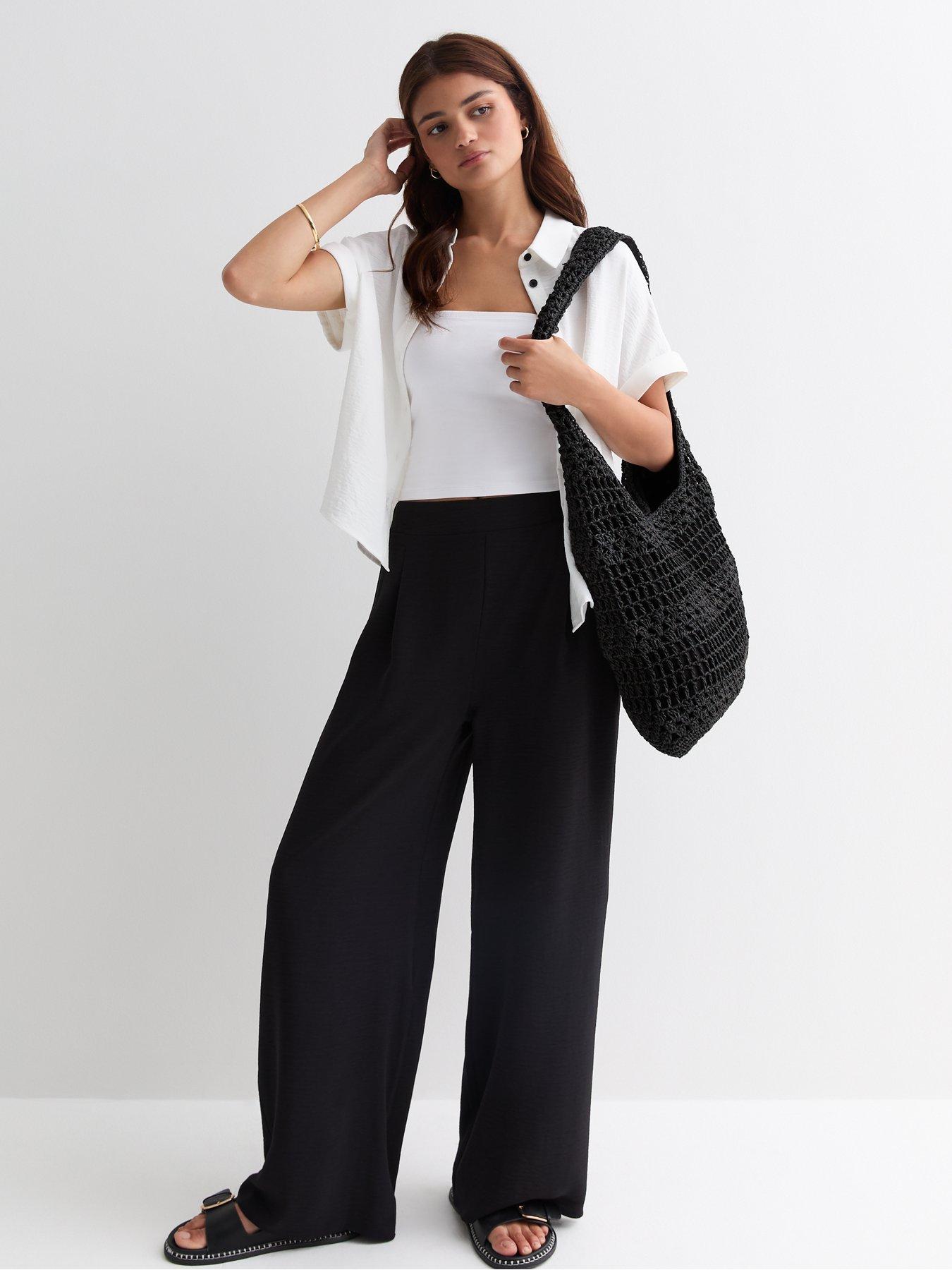 new-look-black-wide-leg-trousersback