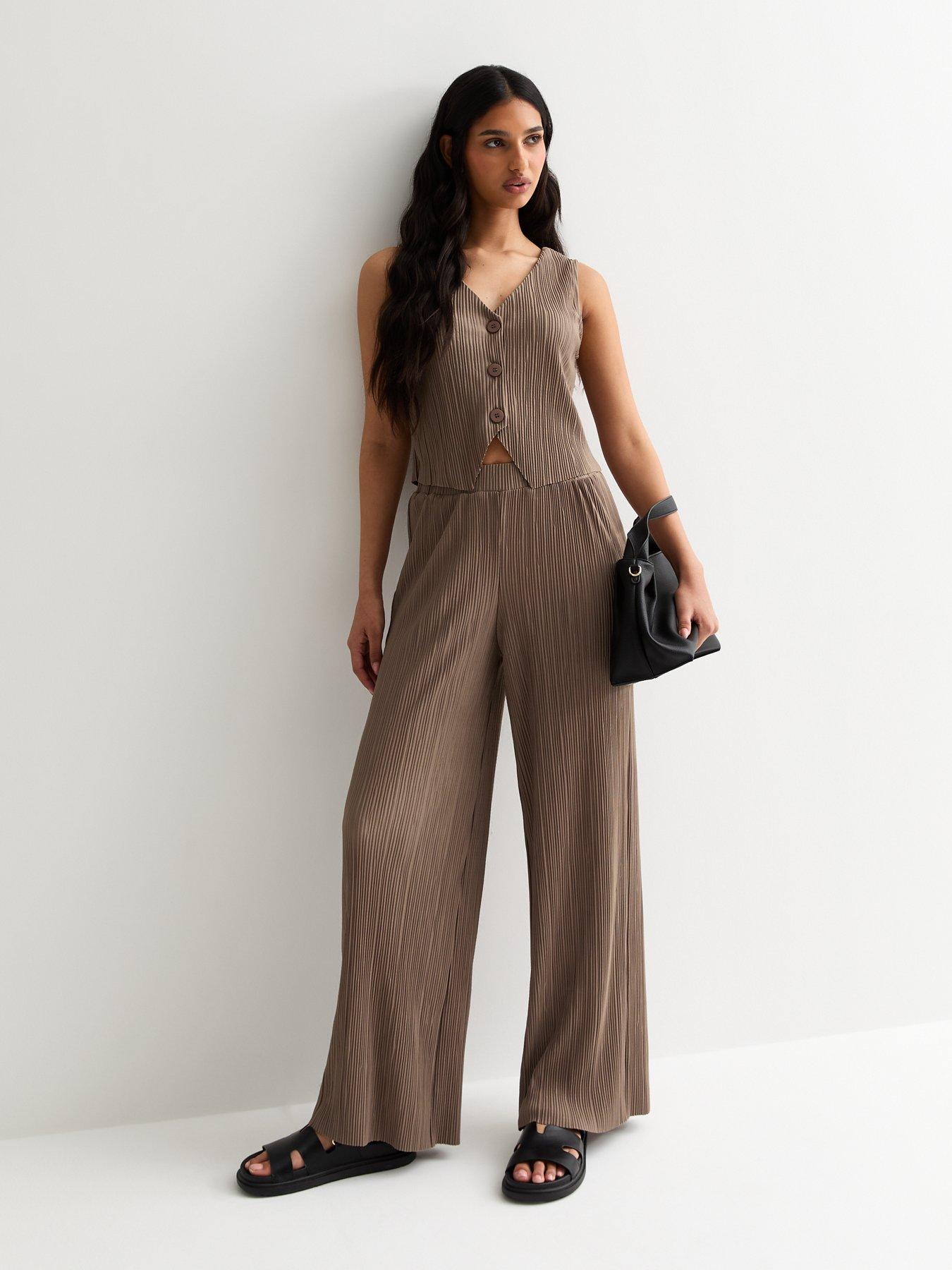 new-look-brown-plisse-pleated-trousersback