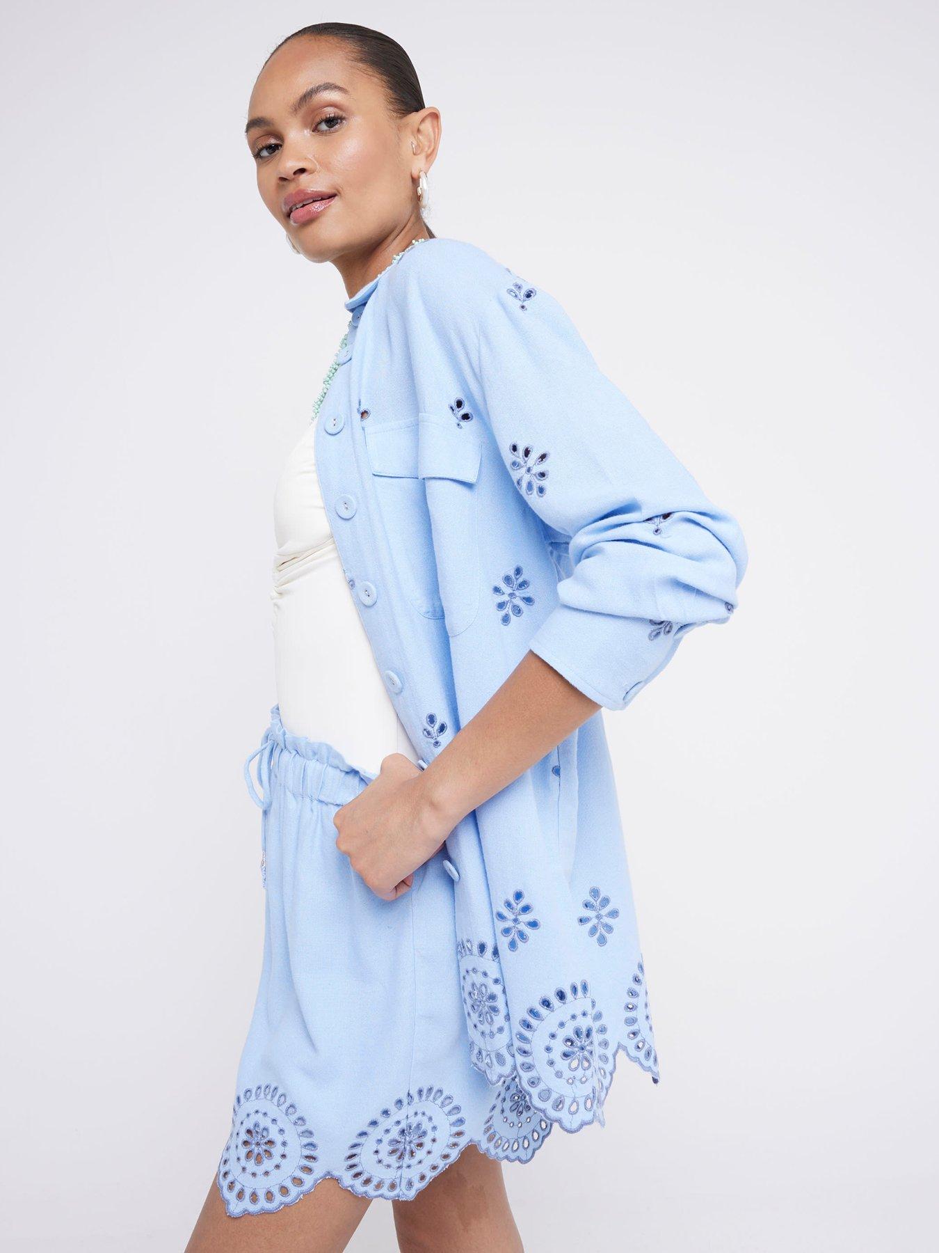 river-island-broderie-linen-short-light-blueoutfit