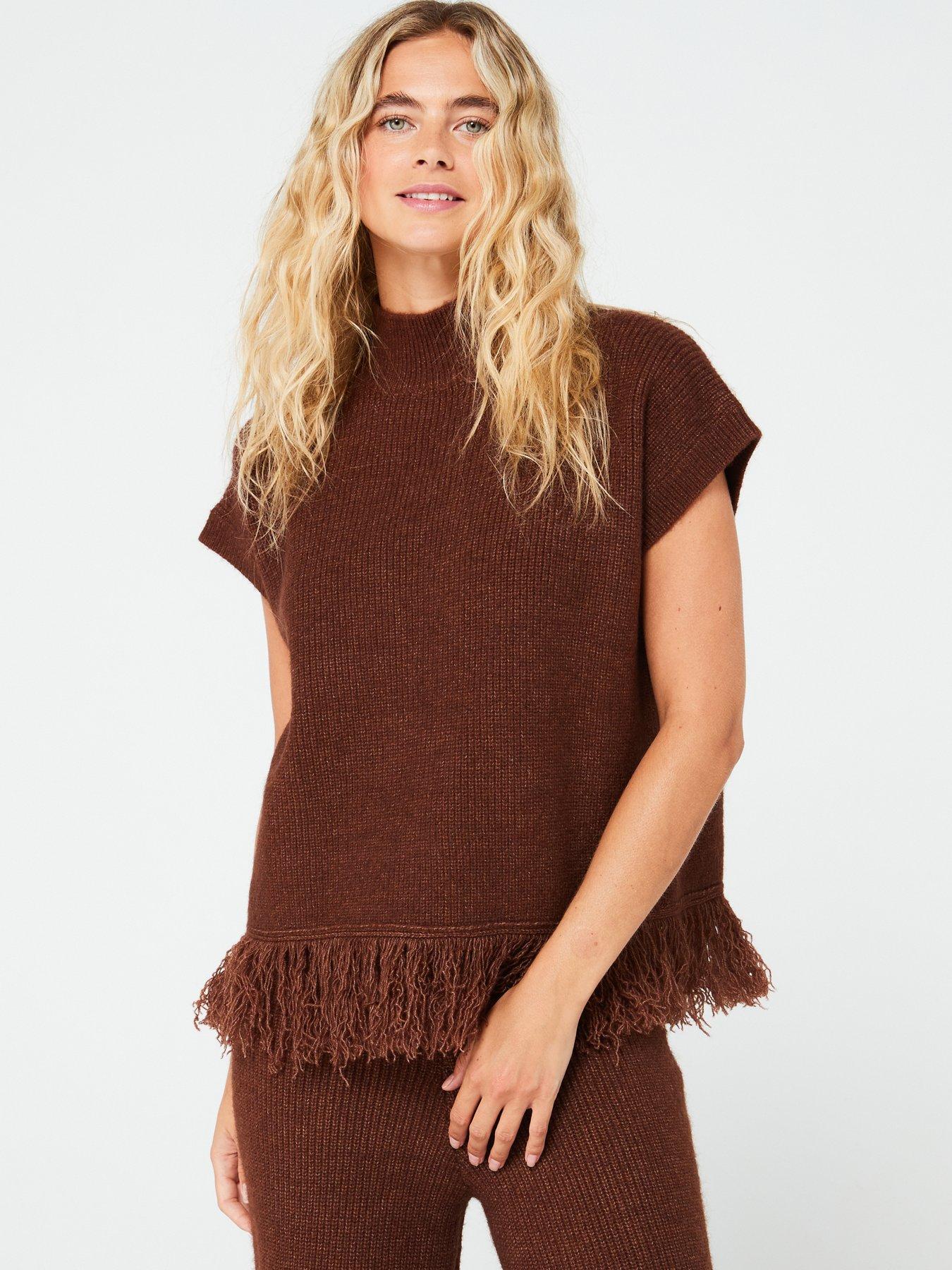 in-the-style-tassel-hem-sleeve-jumper-co-ord-chocolate