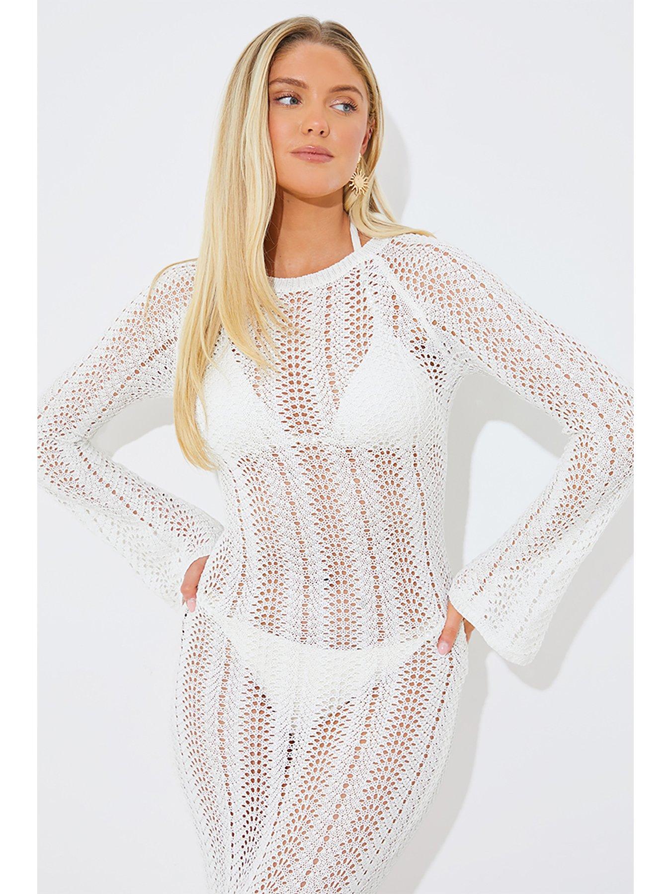 in-the-style-perrie-sian-white-crochet-midaxi-dressoutfit