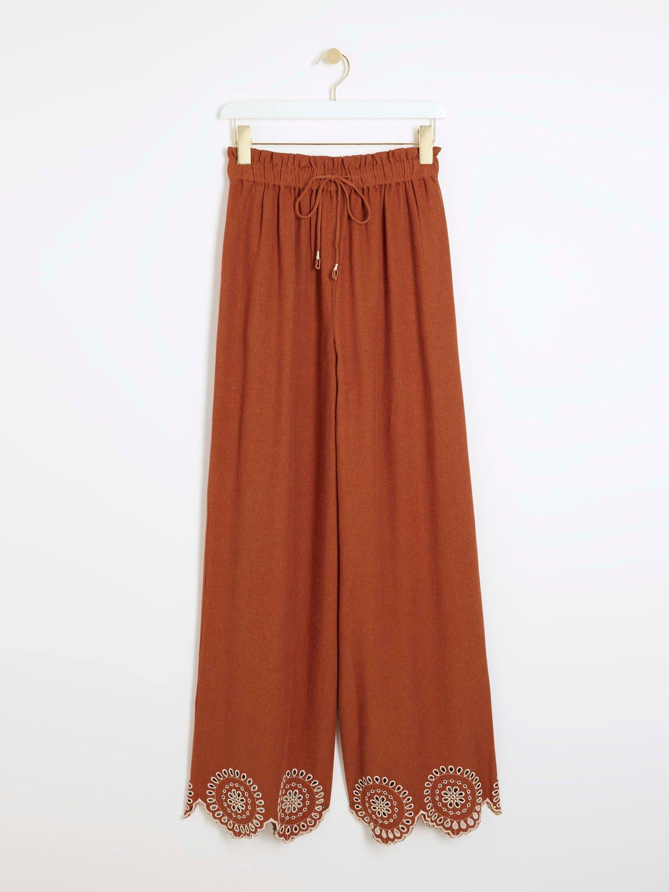 river-island-linen-broderie-trouser-rustoutfit