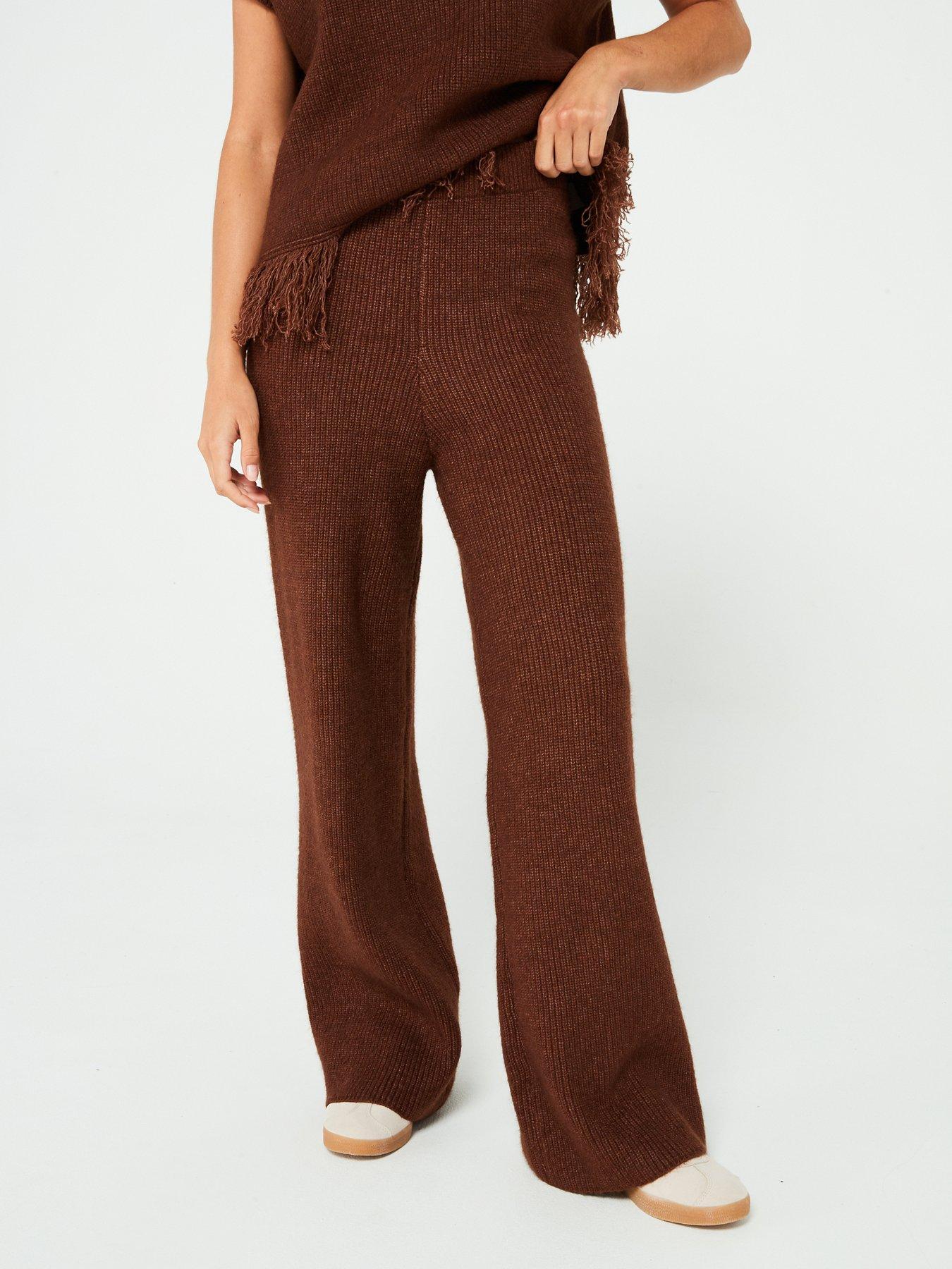 in-the-style-knitted-wide-leg-trousers-co-ord-chocolate-brown