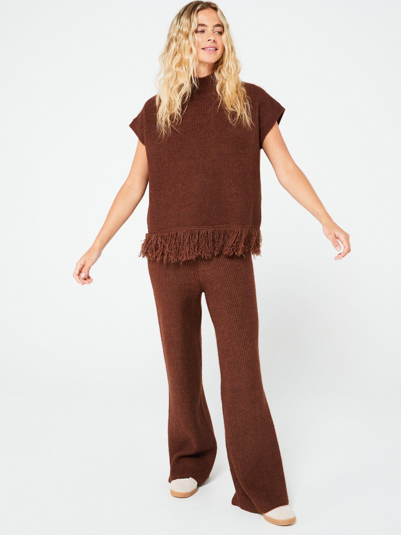 in-the-style-knitted-wide-leg-trousers-co-ord-chocolate-brownback