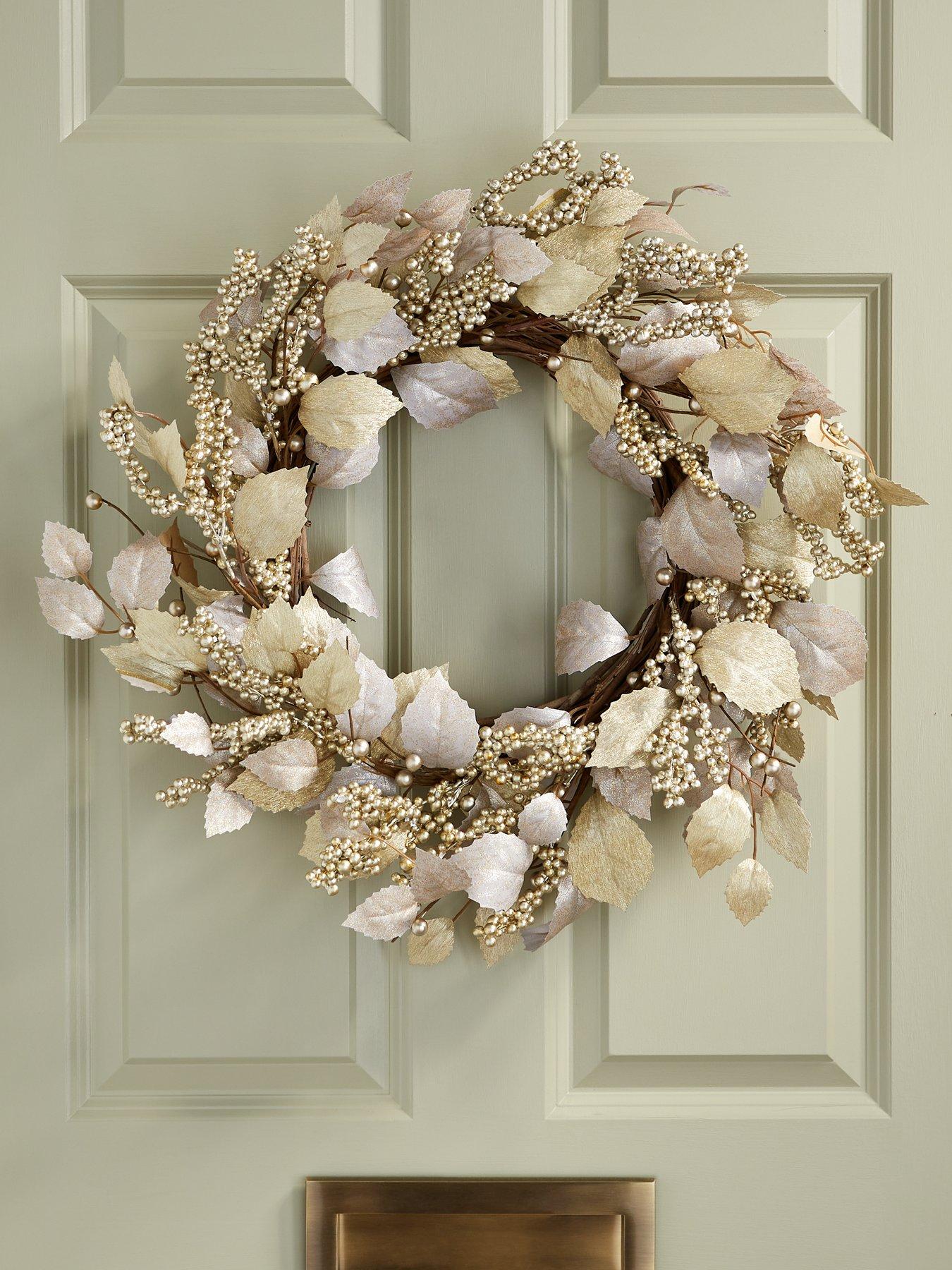 festive-gold-and-silver-christmas-wreathstillFront