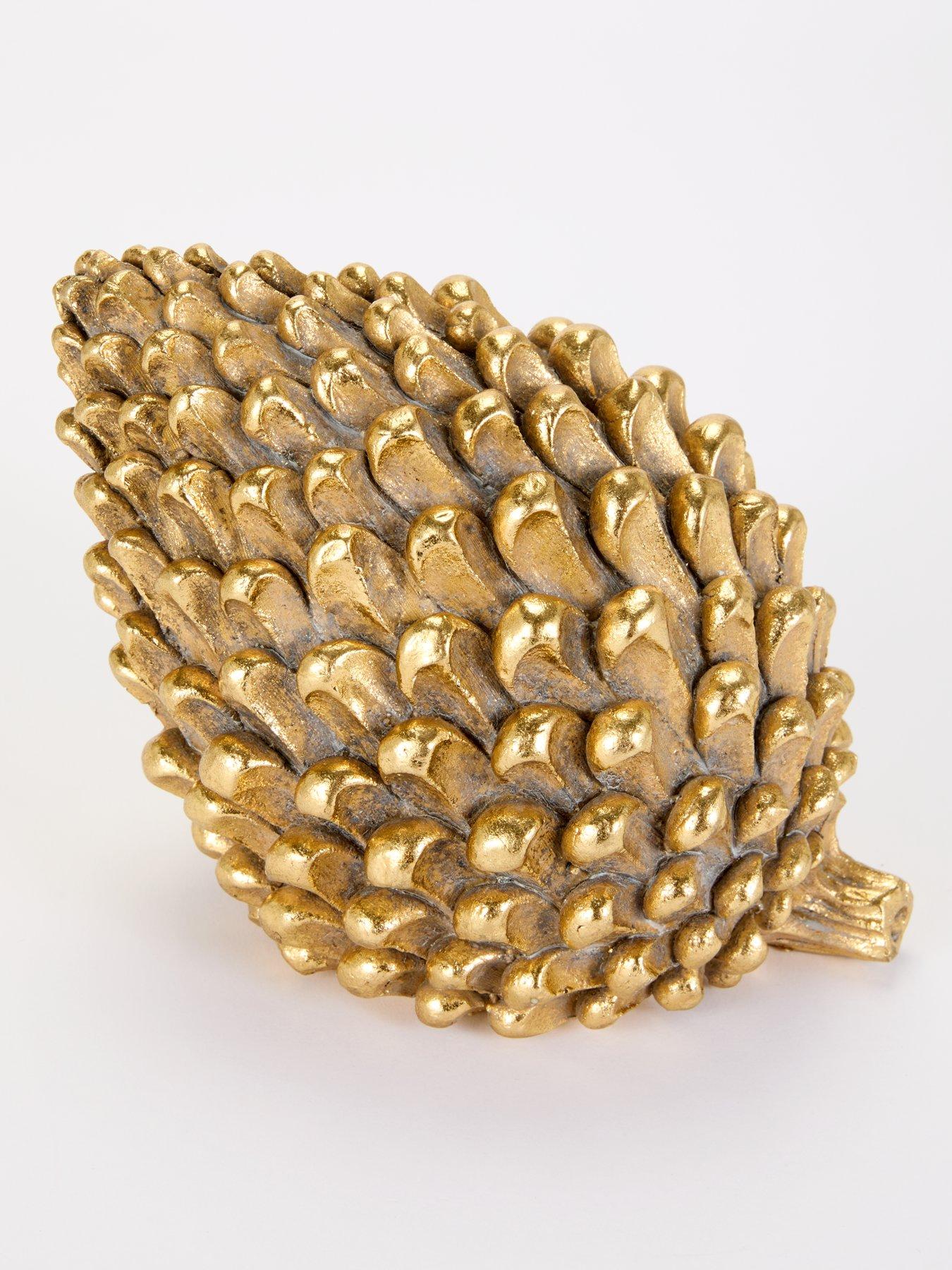 festive-16-cm-ceramic-gold-pinecone-christmas-decorationstillFront