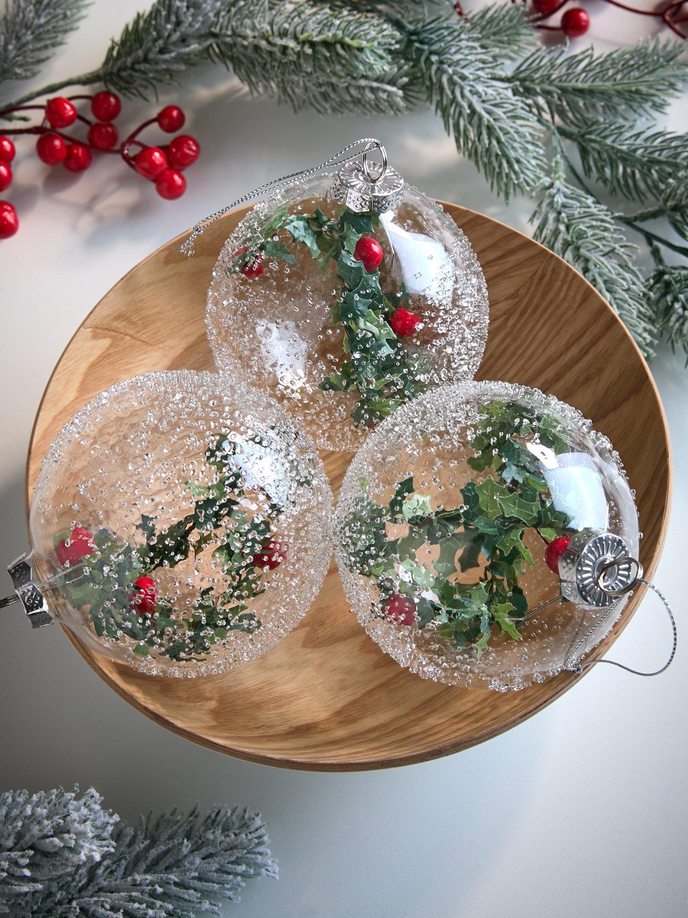 festive-set-of-3-foliage-filled-glass-baublesback