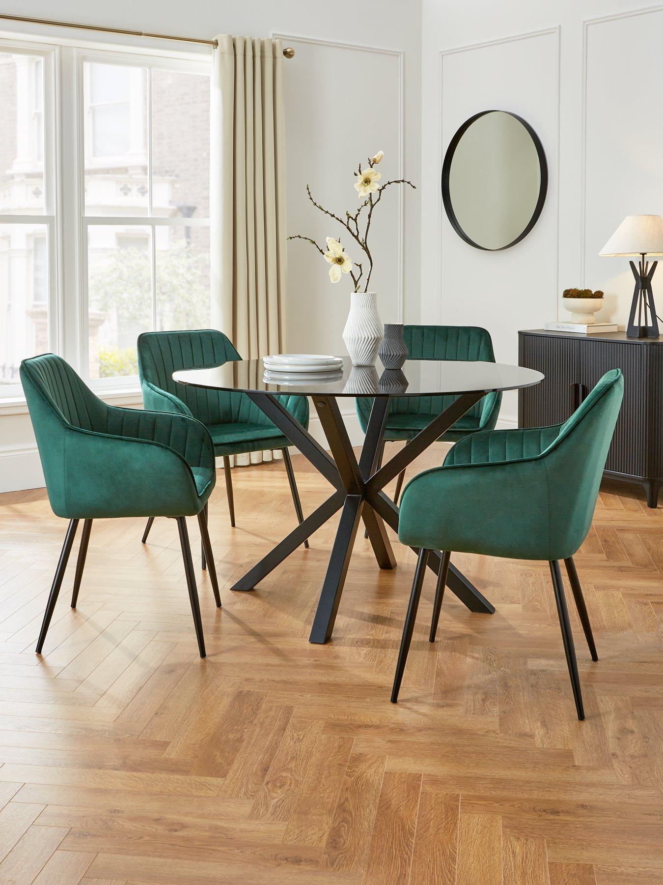 The Very Collection Chopstick 120 cm Round Dining Table + 4 Alisha Chairs - Black/Green