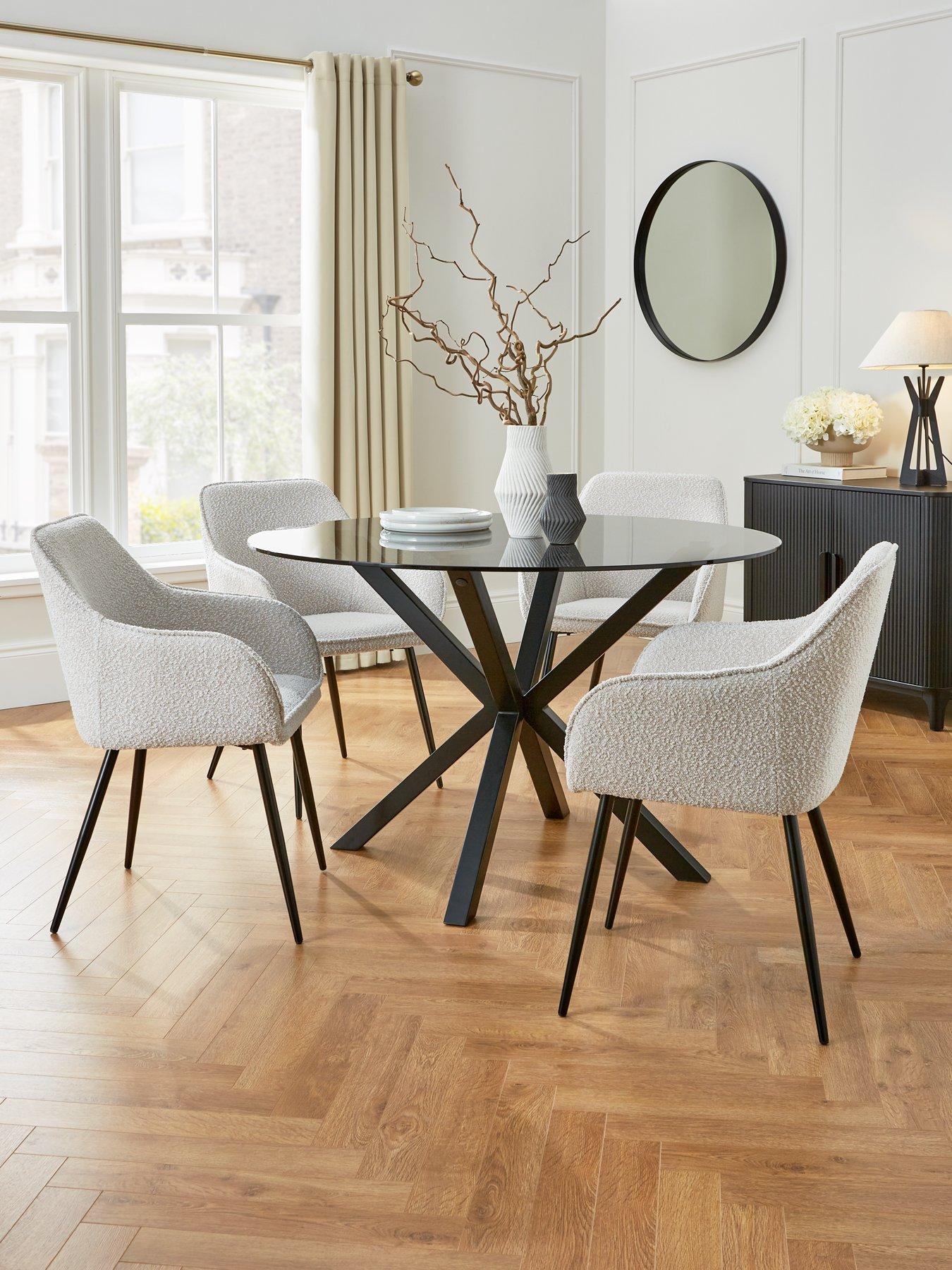 The Very Collection Chopstick 120 cm Round Dining Table + 4 Alisha Boucle Chairs - Black/Cream